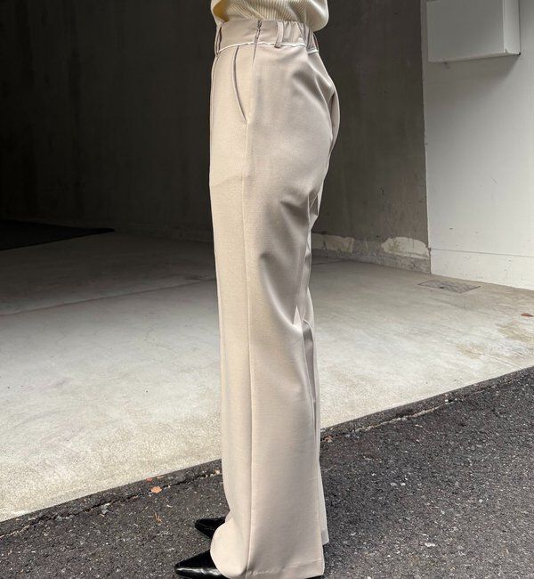  「【低身長サイズあり】ピンタックフレアパンツ」|チノ|