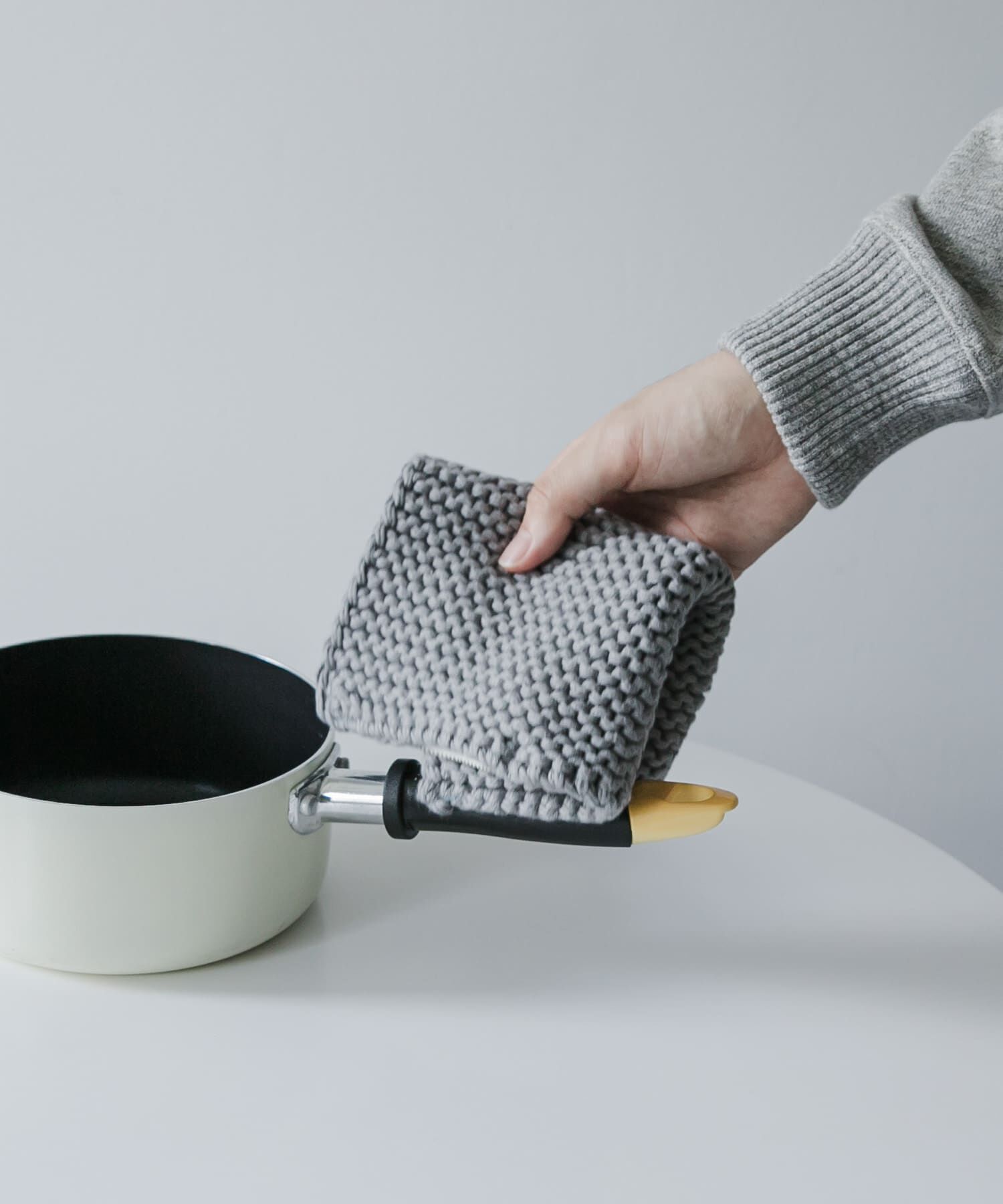 URBAN RESEARCH DOORS「CINQ　Solwang ポットホルダー」|食器・キッチングッズ|