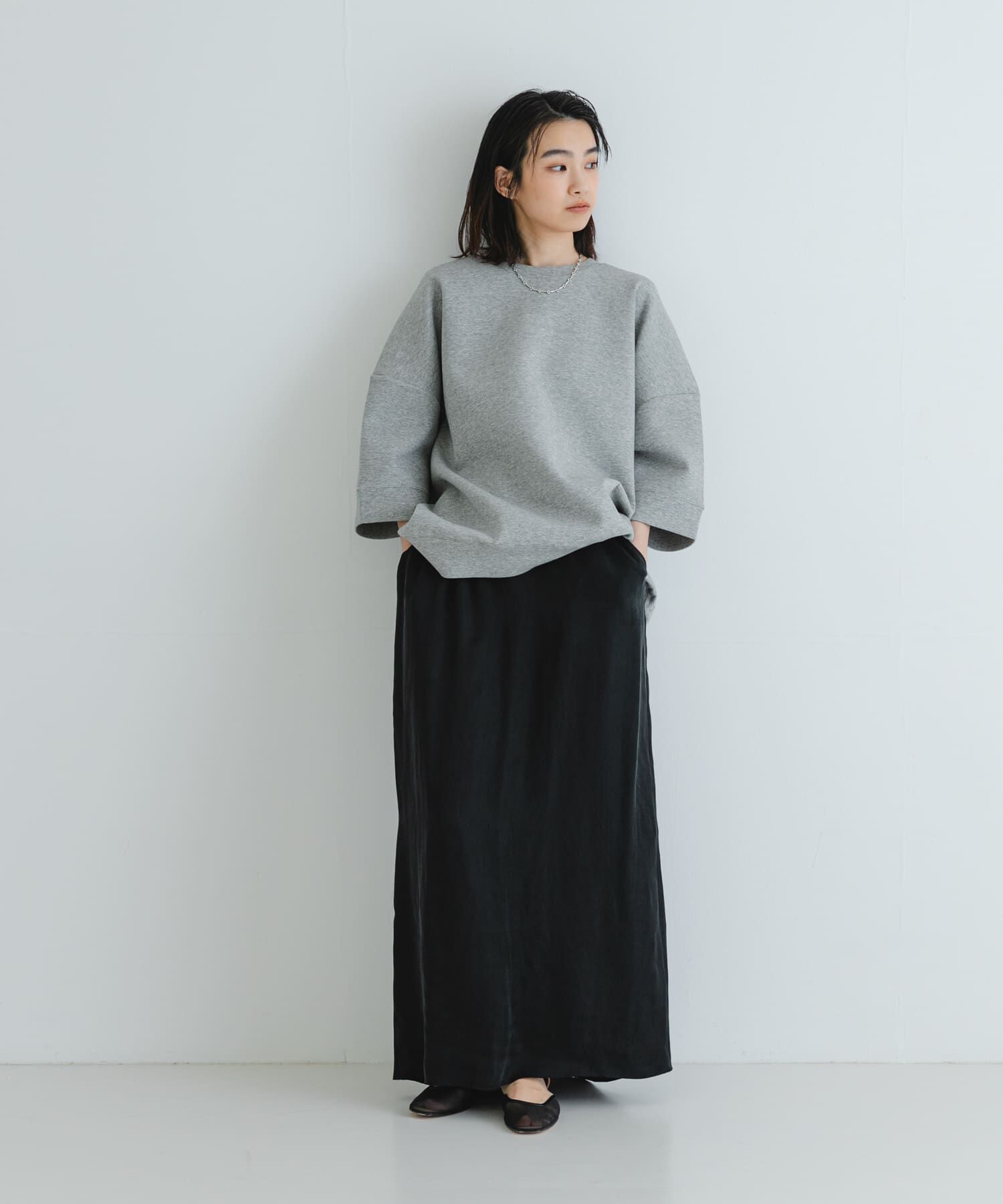 URBAN RESEARCH「『2サイズ展開』キュプラサテンストレートスカート」|スカート|