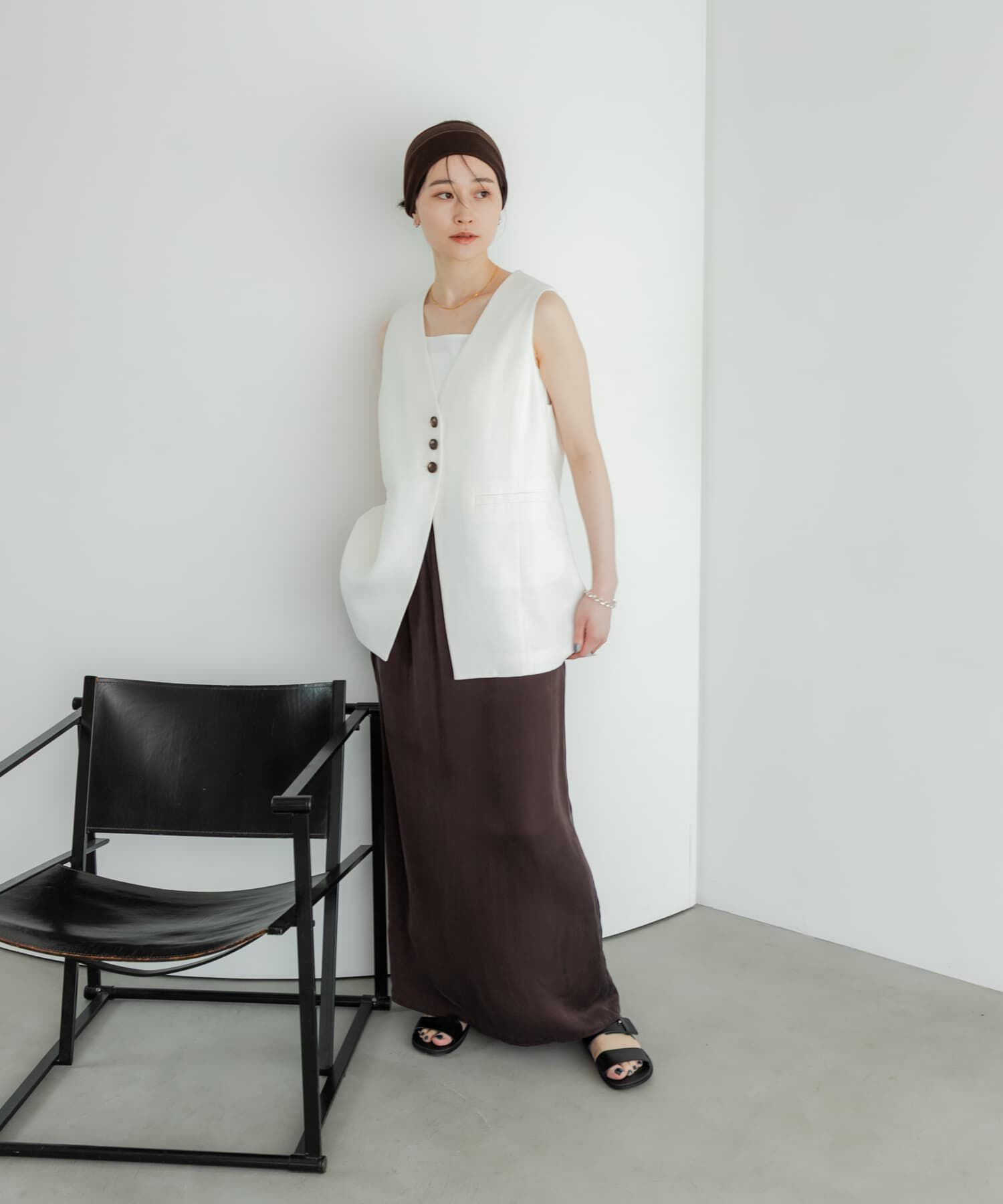 URBAN RESEARCH「『2サイズ展開』キュプラサテンストレートスカート」|スカート|