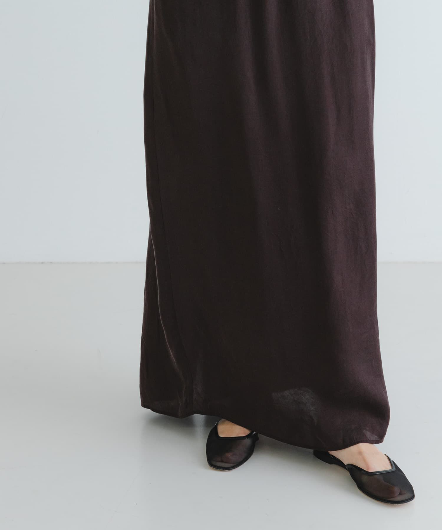 URBAN RESEARCH「『2サイズ展開』キュプラサテンストレートスカート」|スカート|