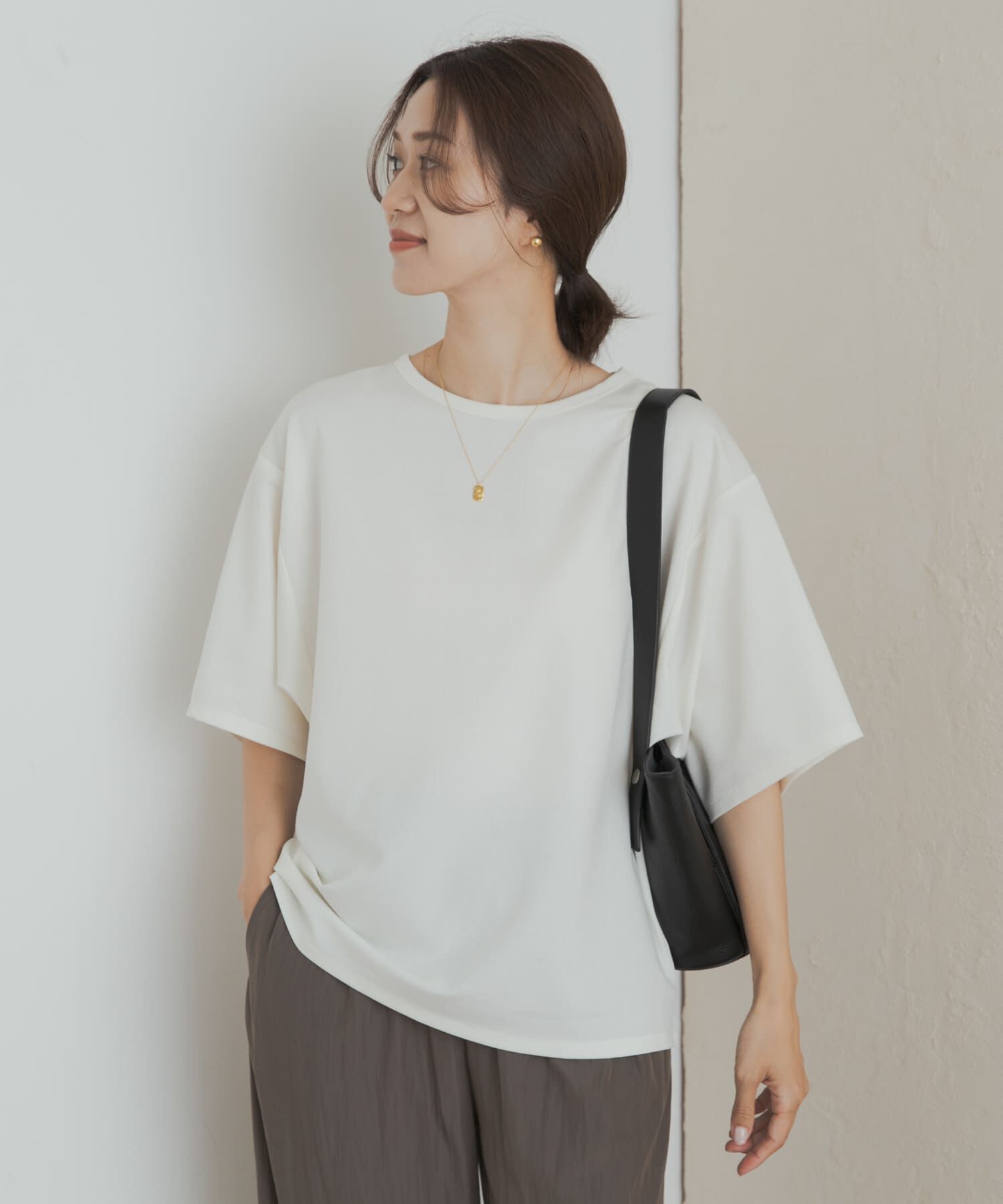 URBAN RESEARCH DOORS「オーバーサイズフォルムプルオーバー」|Tシャツ・カットソー|