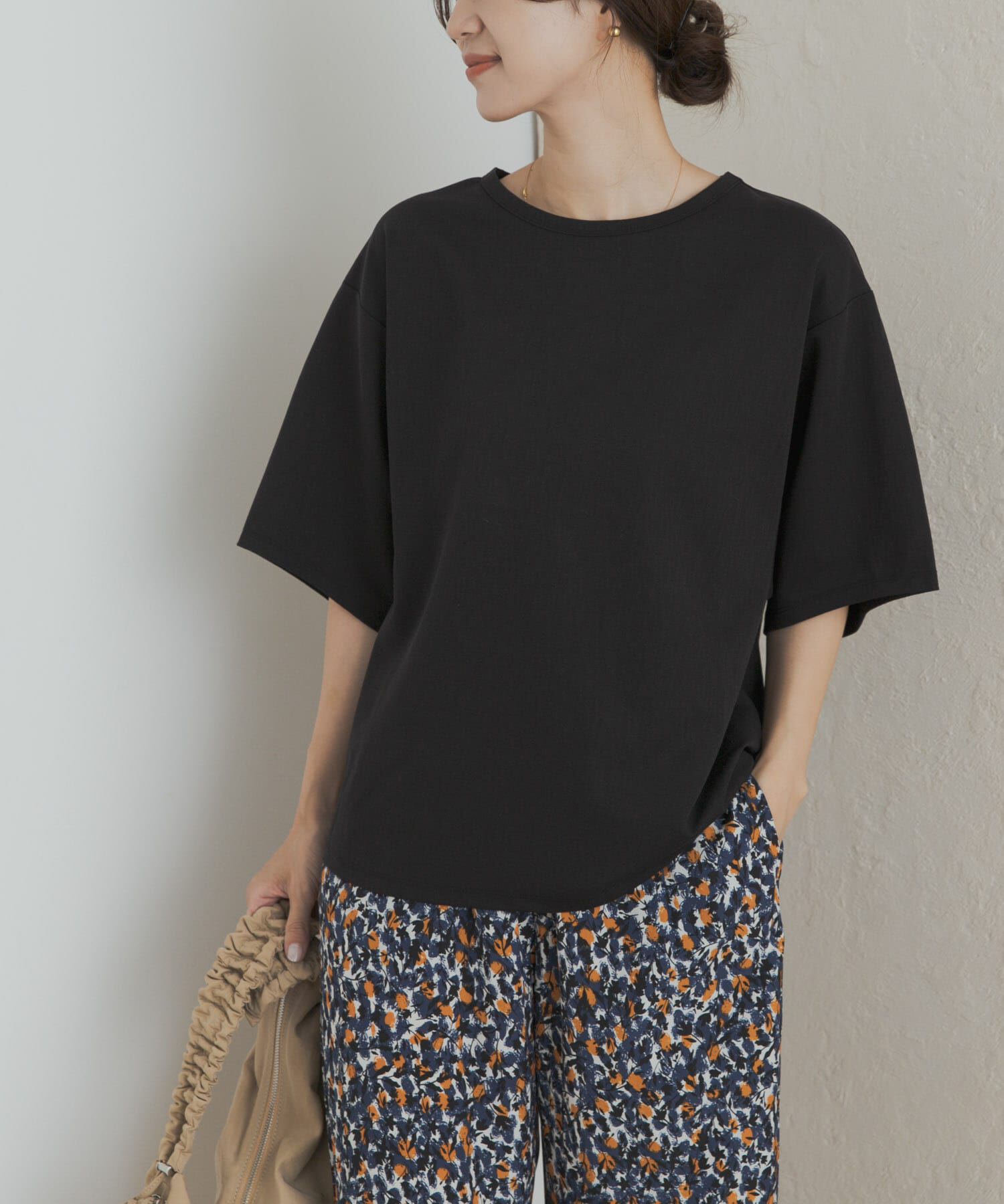 URBAN RESEARCH DOORS「オーバーサイズフォルムプルオーバー」|Tシャツ・カットソー|