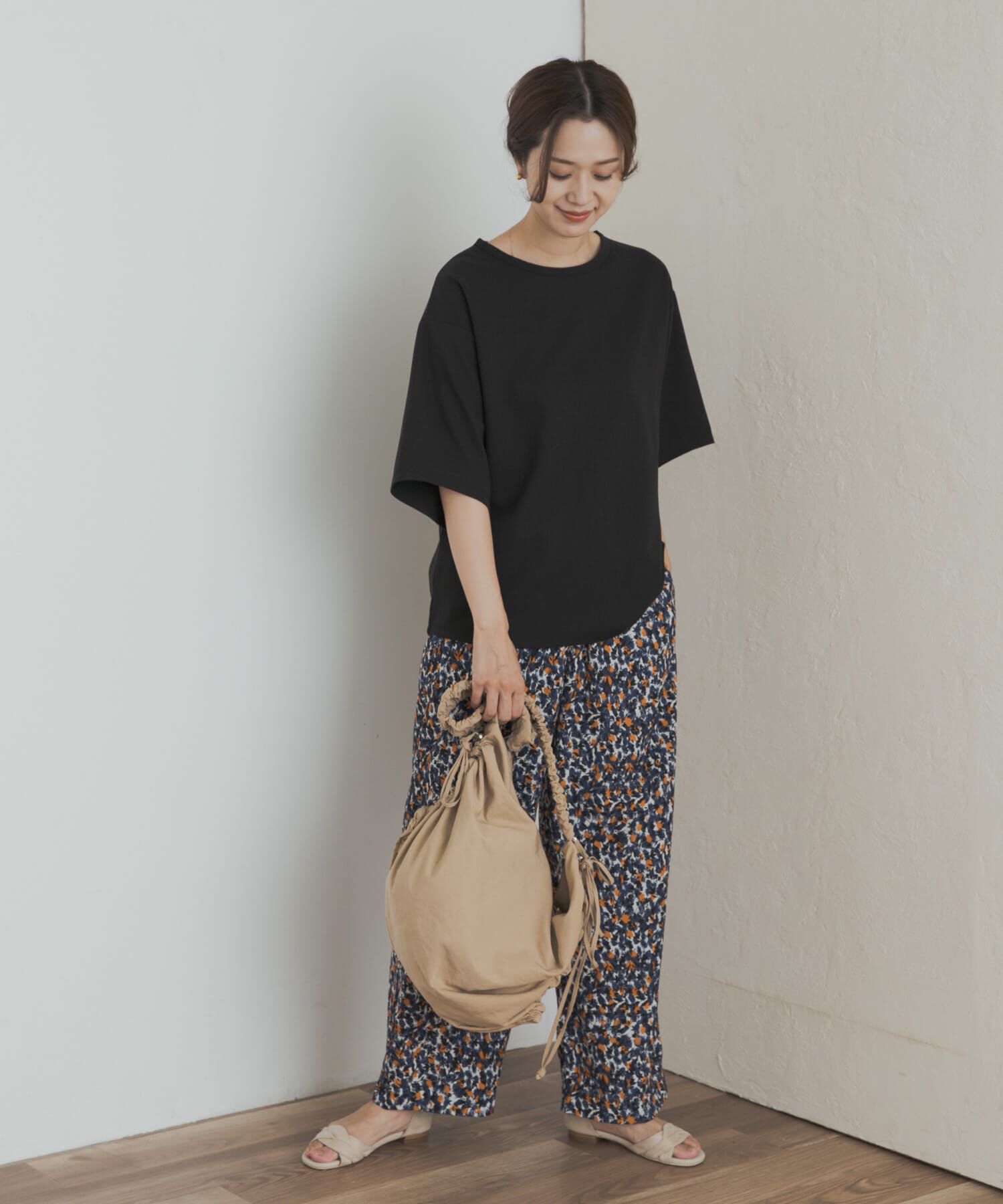 URBAN RESEARCH DOORS「オーバーサイズフォルムプルオーバー」|Tシャツ・カットソー|