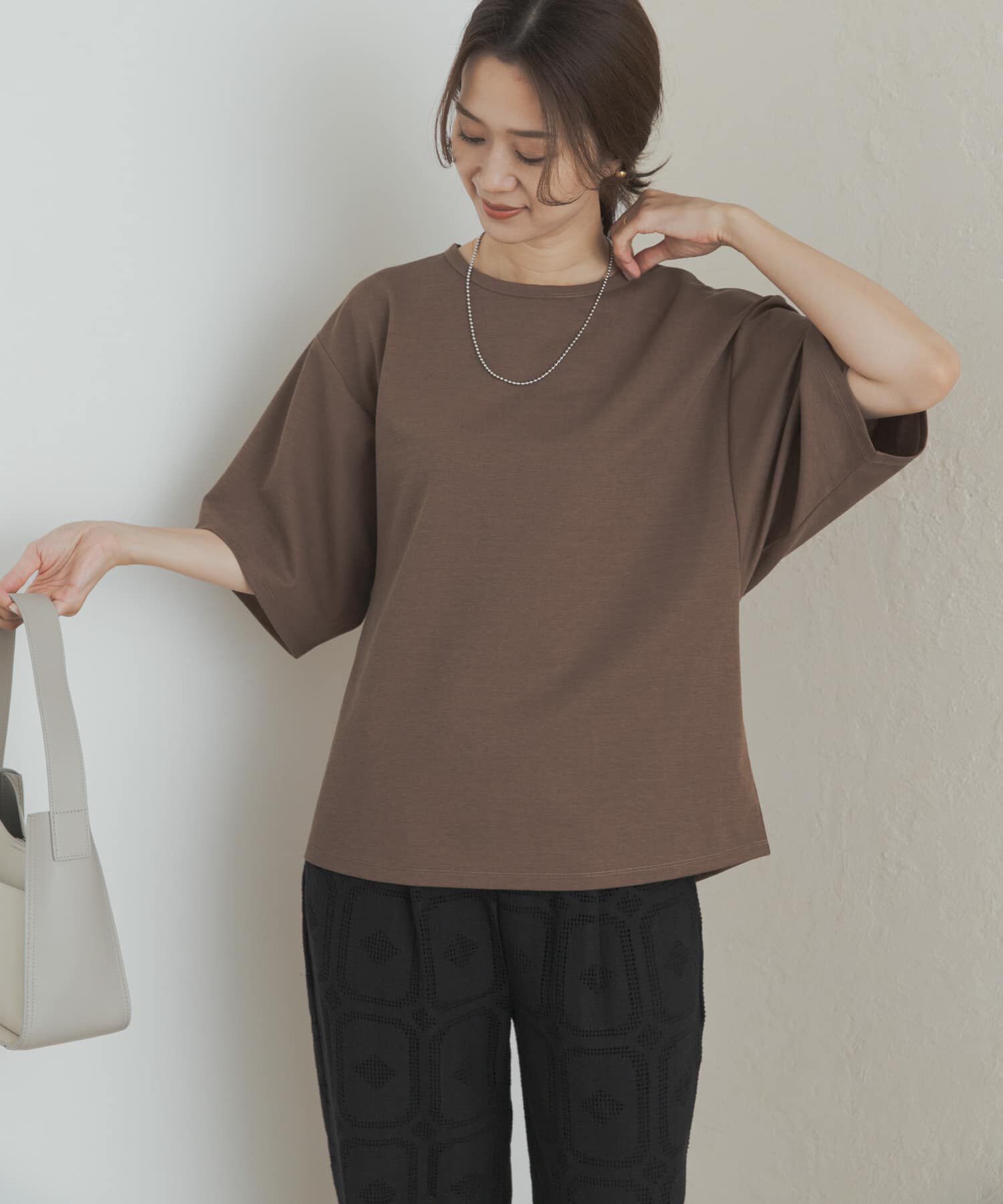 URBAN RESEARCH DOORS「オーバーサイズフォルムプルオーバー」|Tシャツ・カットソー|ブラウン