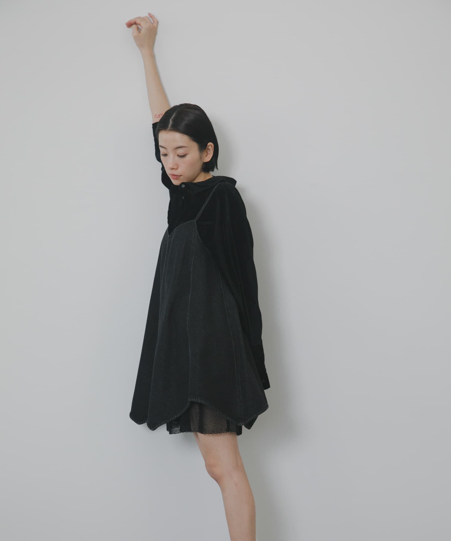  「メッシュレイヤードデニムキャミワンピース」|ワンピース|