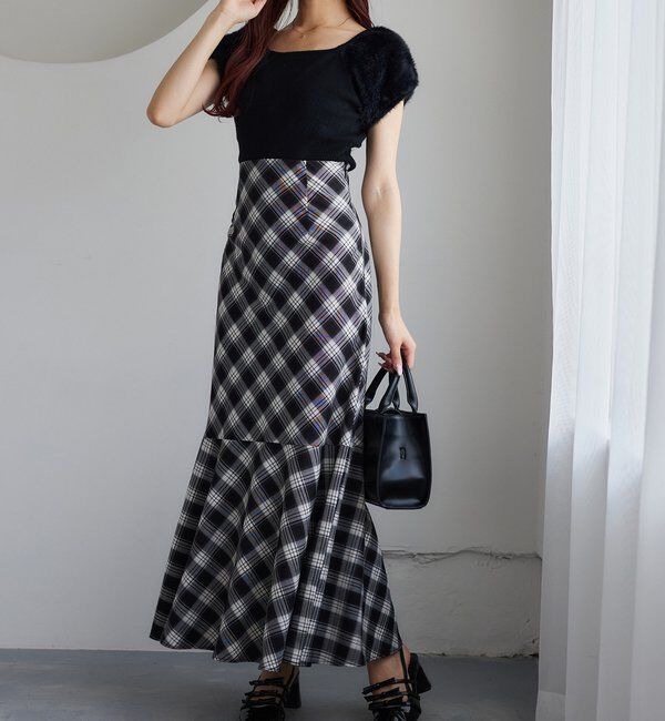  「WEB限定／【マイナス5キロ見え】後ろレースアップマーメイドスカート」|スカート|