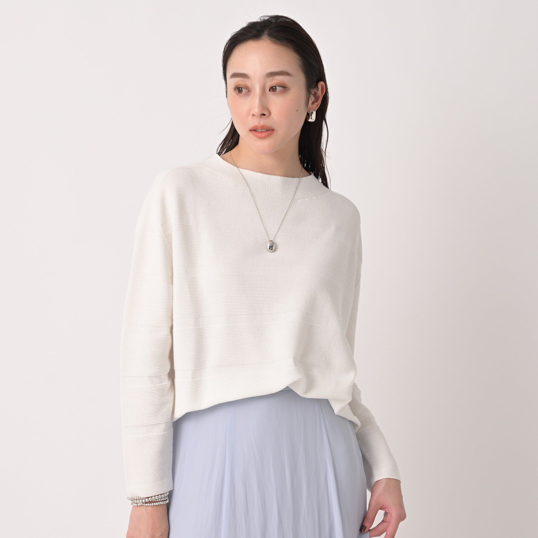 UNTITLED「【ゆったり/洗える】クロップドニットプルオーバー」|ニット・セーター|