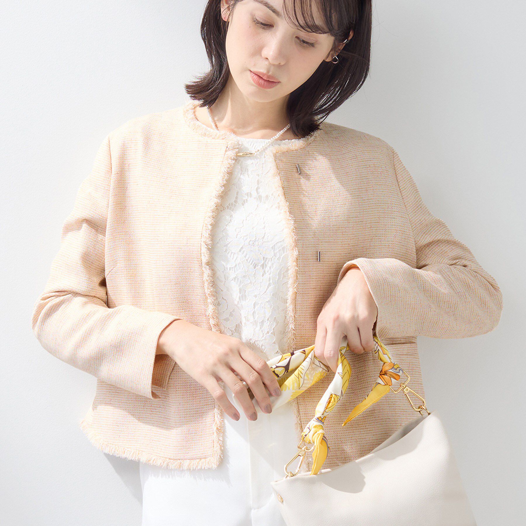 INDIVI「【軽量／セレモニー／SETUP可能】ストレッチツイードジャケット」|ノーカラージャケット|グレージュ(450)