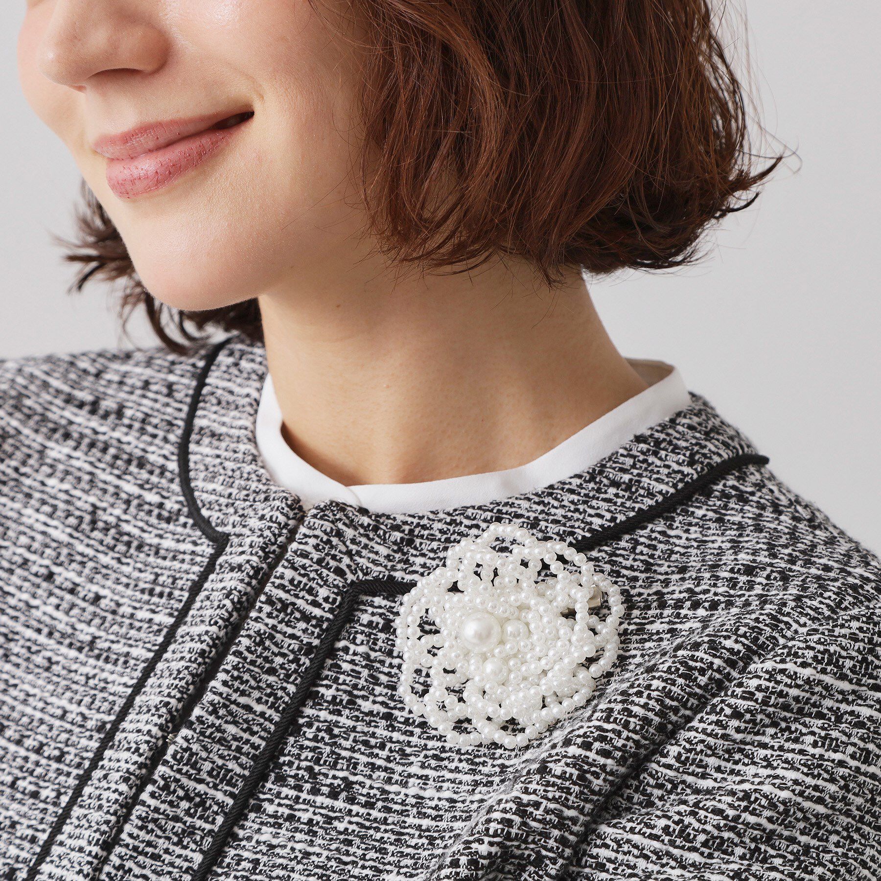 OPAQUE.CLIP「フェイクパールフラワーコサージュ」|ブローチ・コサージュ|