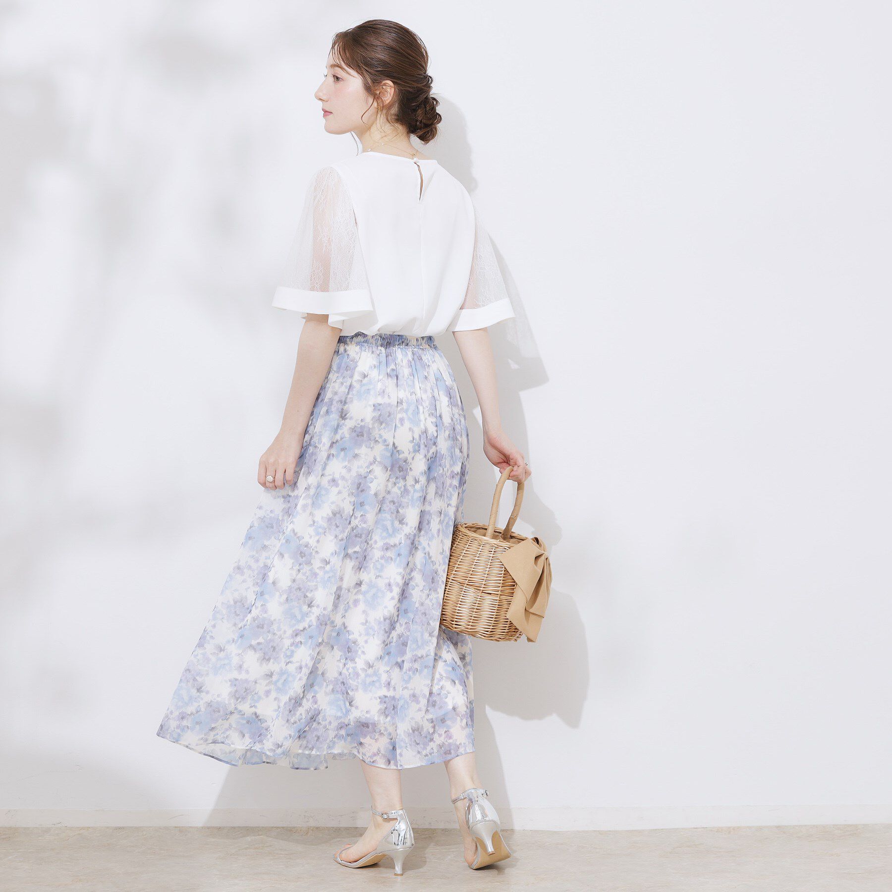 Couture broach「【マシンウォッシャブル・シアー・細見え】Vネック袖レースフレアブラウス」|シャツ・ブラウス|