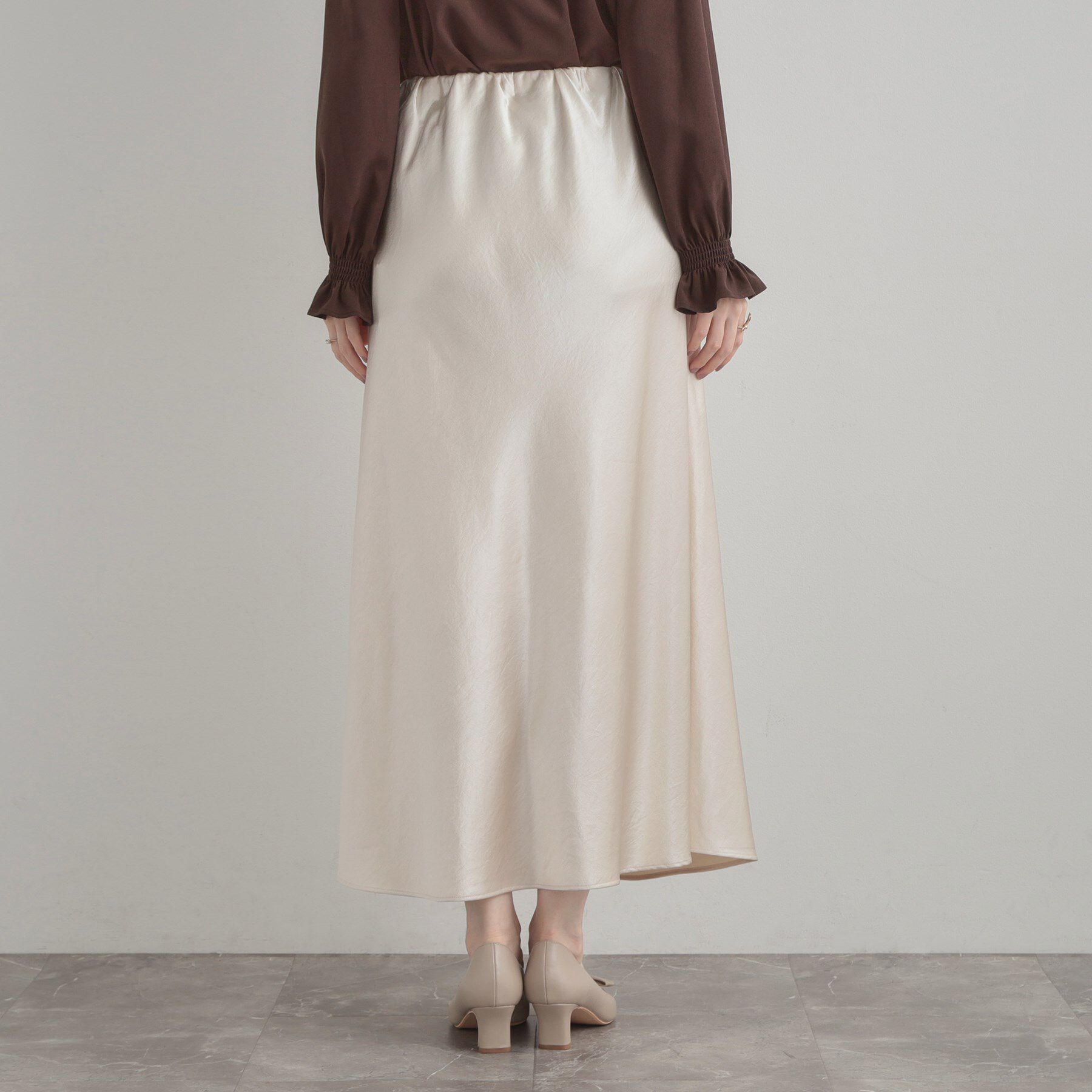 Couture broach「シルキーヘビーサテンスカート」|スカート|