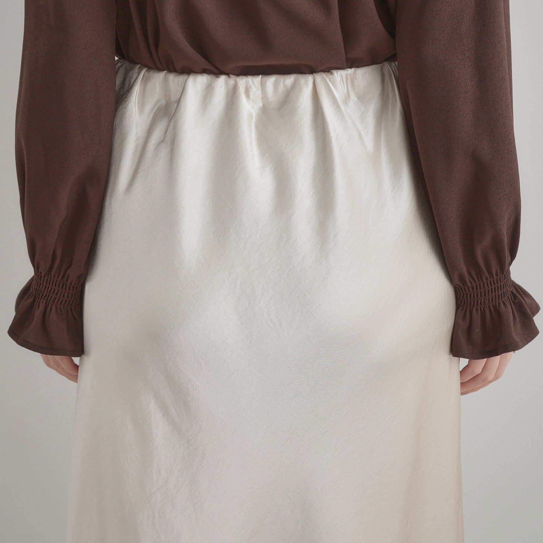 Couture broach「シルキーヘビーサテンスカート」|スカート|