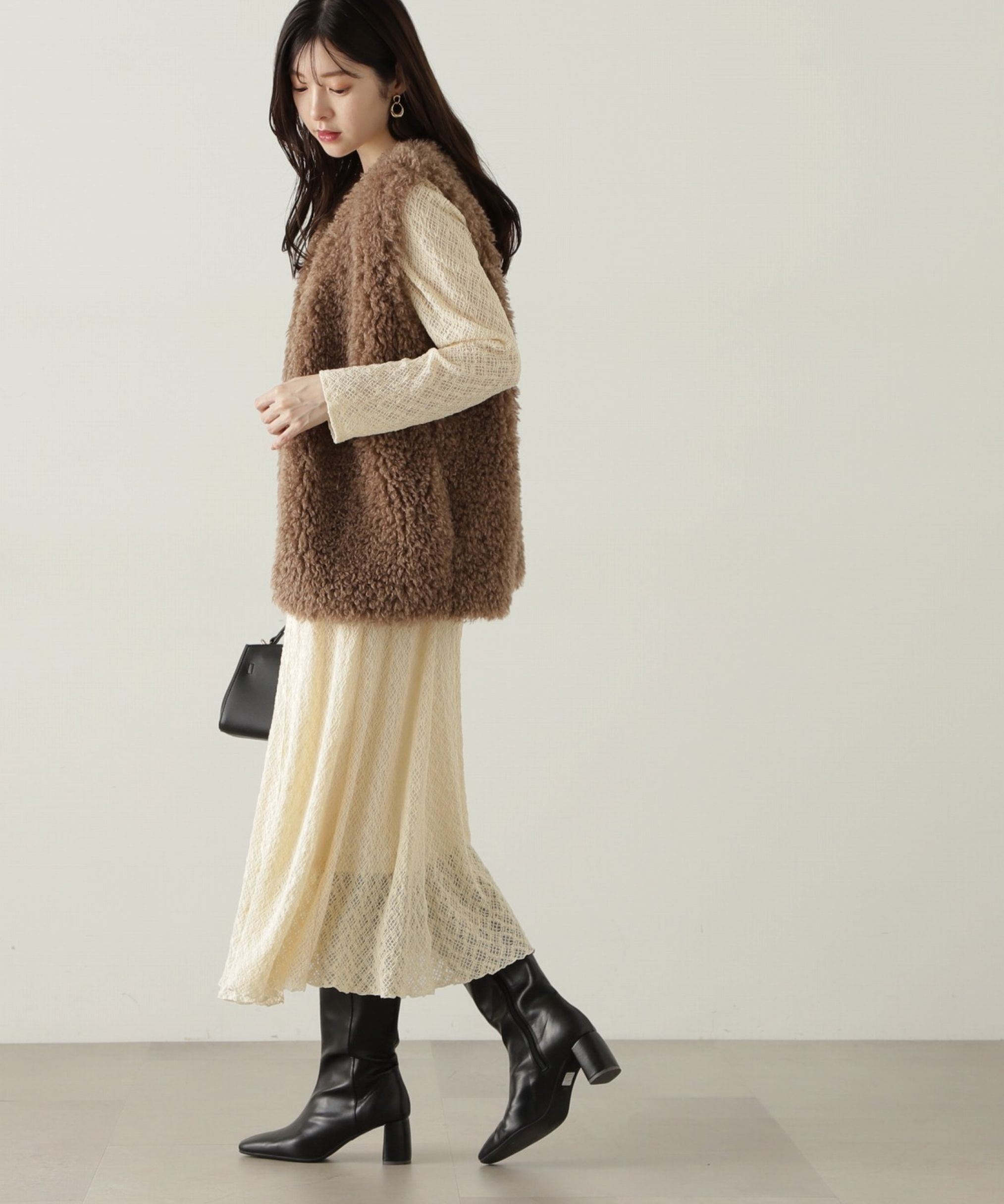 PROPORTION BODY DRESSING「コルセットベルト付きレースワンピース　24AW」|ワンピース|