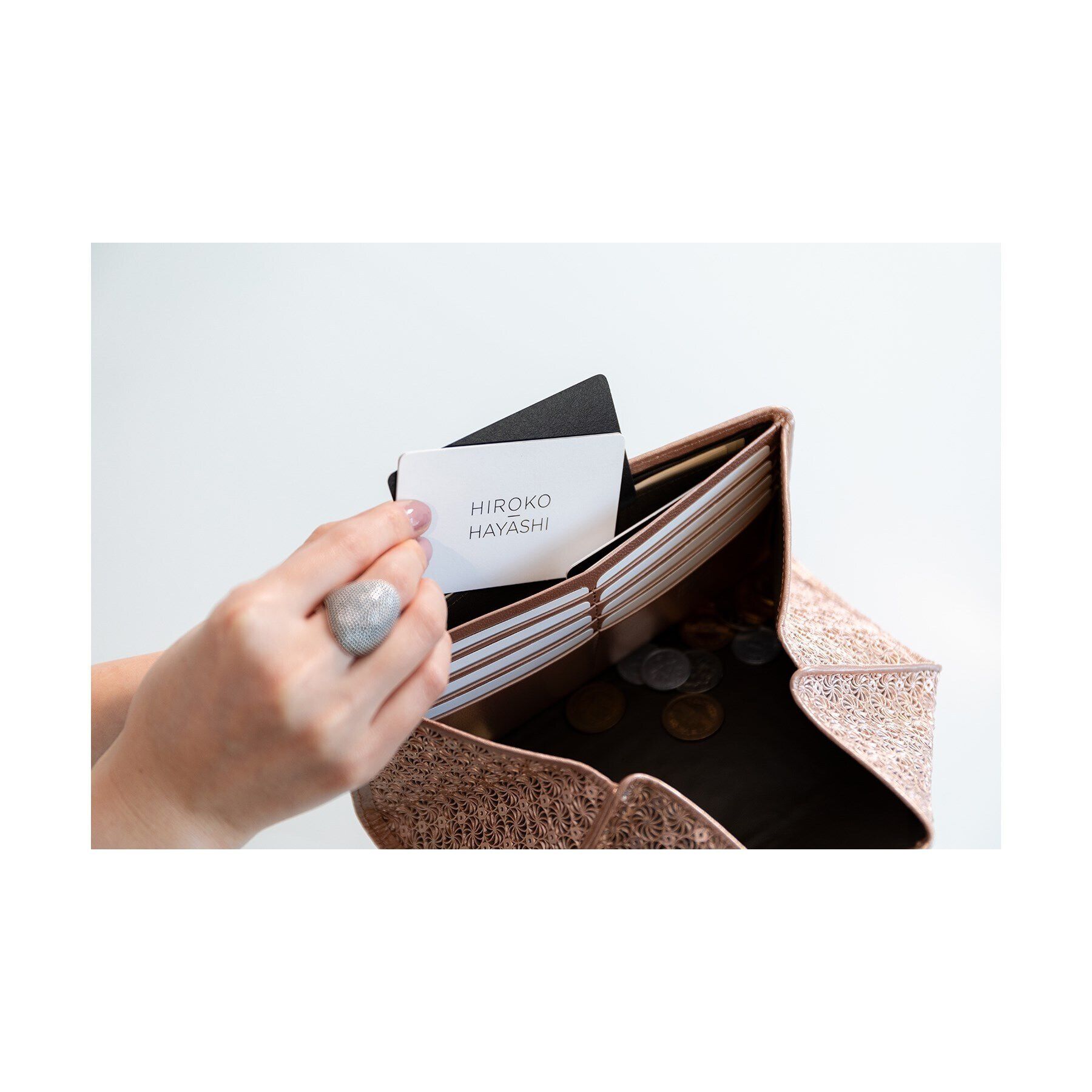 HIROKO HAYASHI「GIRASOLE（ジラソーレ）長財布」|財布|