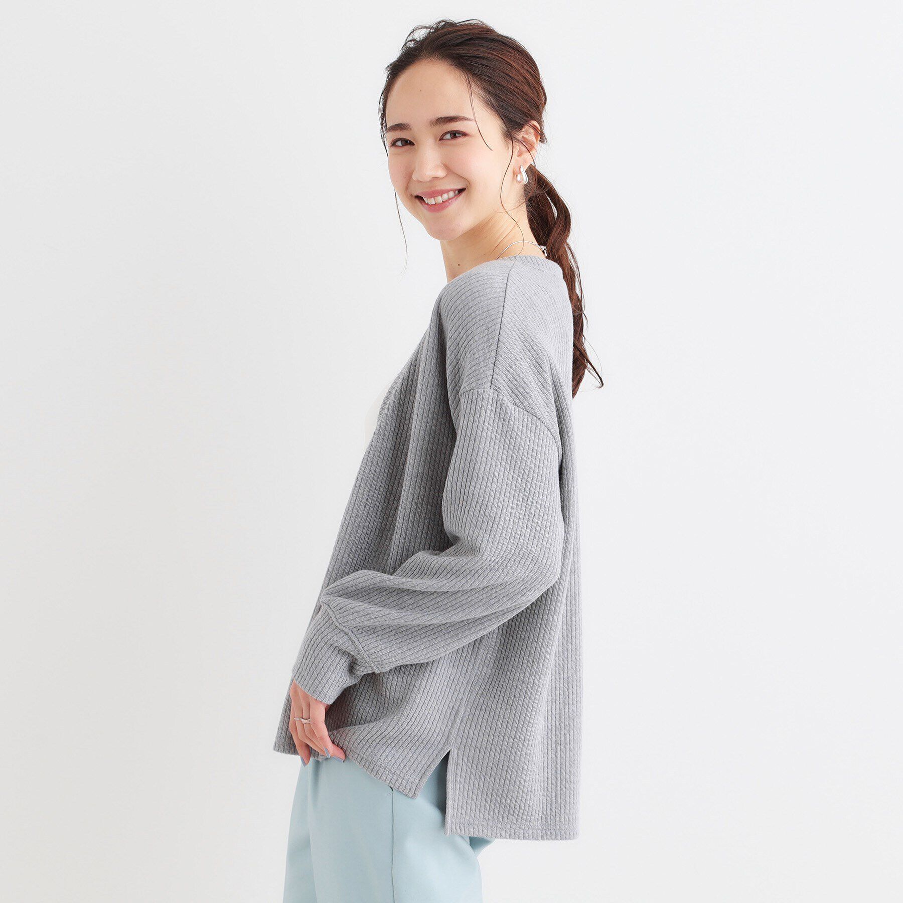 SHOO･LA･RUE「【S-LL】柔らかさが癖になる 凹凸Vネックカーディガン」|カーディガン|