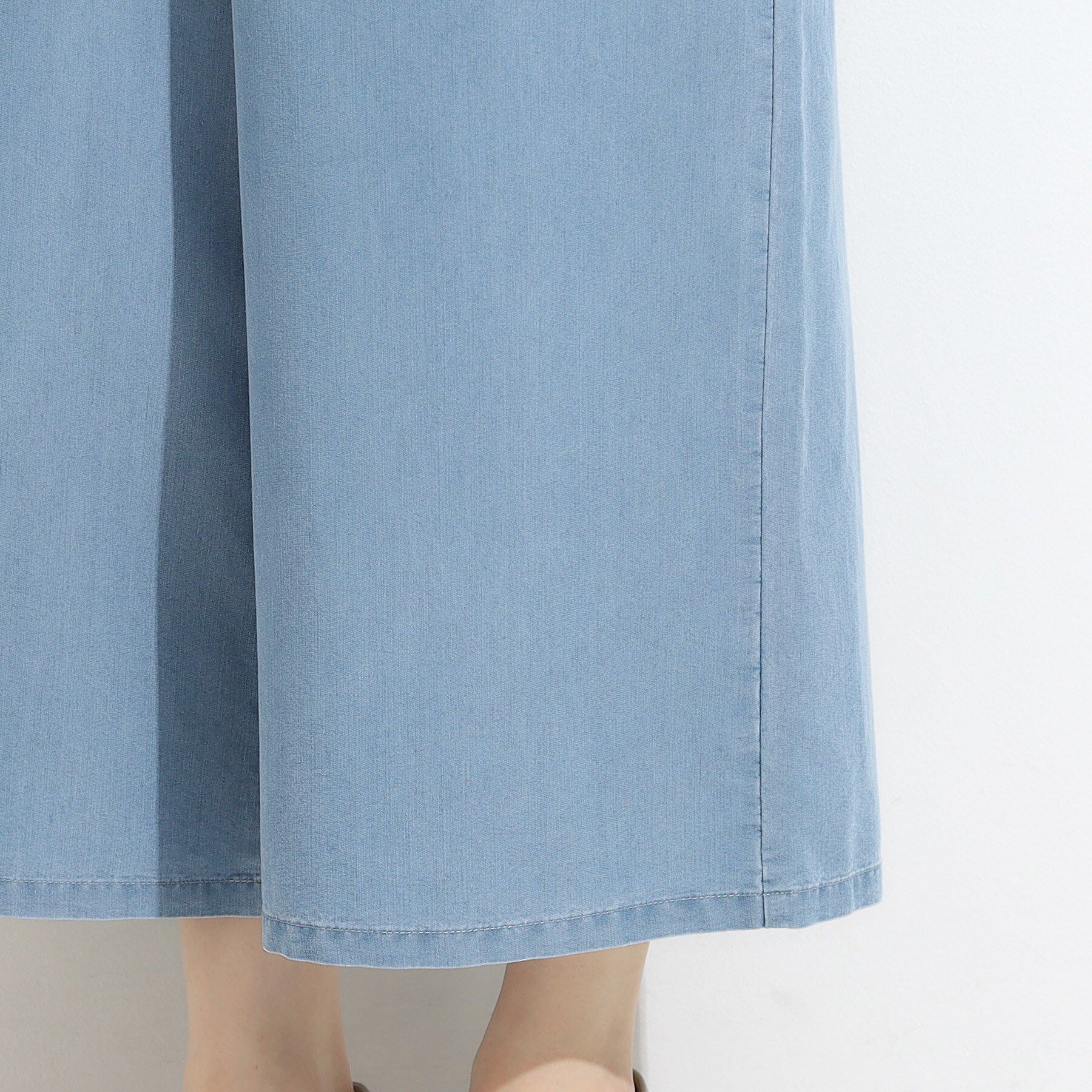 SHOO･LA･RUE「【洗える/S-LL/ひんやり】金ボタンがアクセント　大人のデニムガウチョパンツ」|デニム|