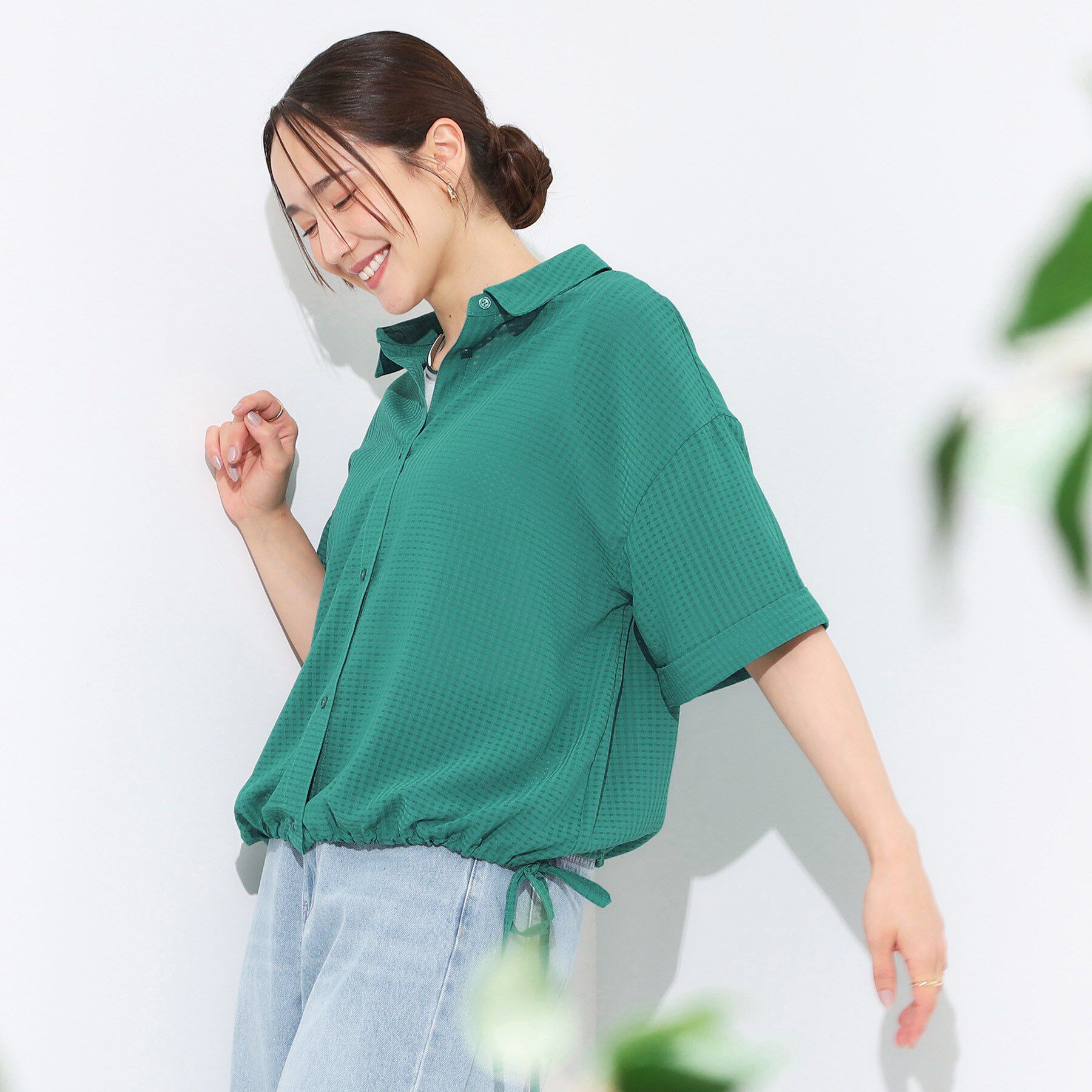 SHOO･LA･RUE「シルエット変化を楽しめる シアーチェックドロストシャツ」|シャツ・ブラウス|