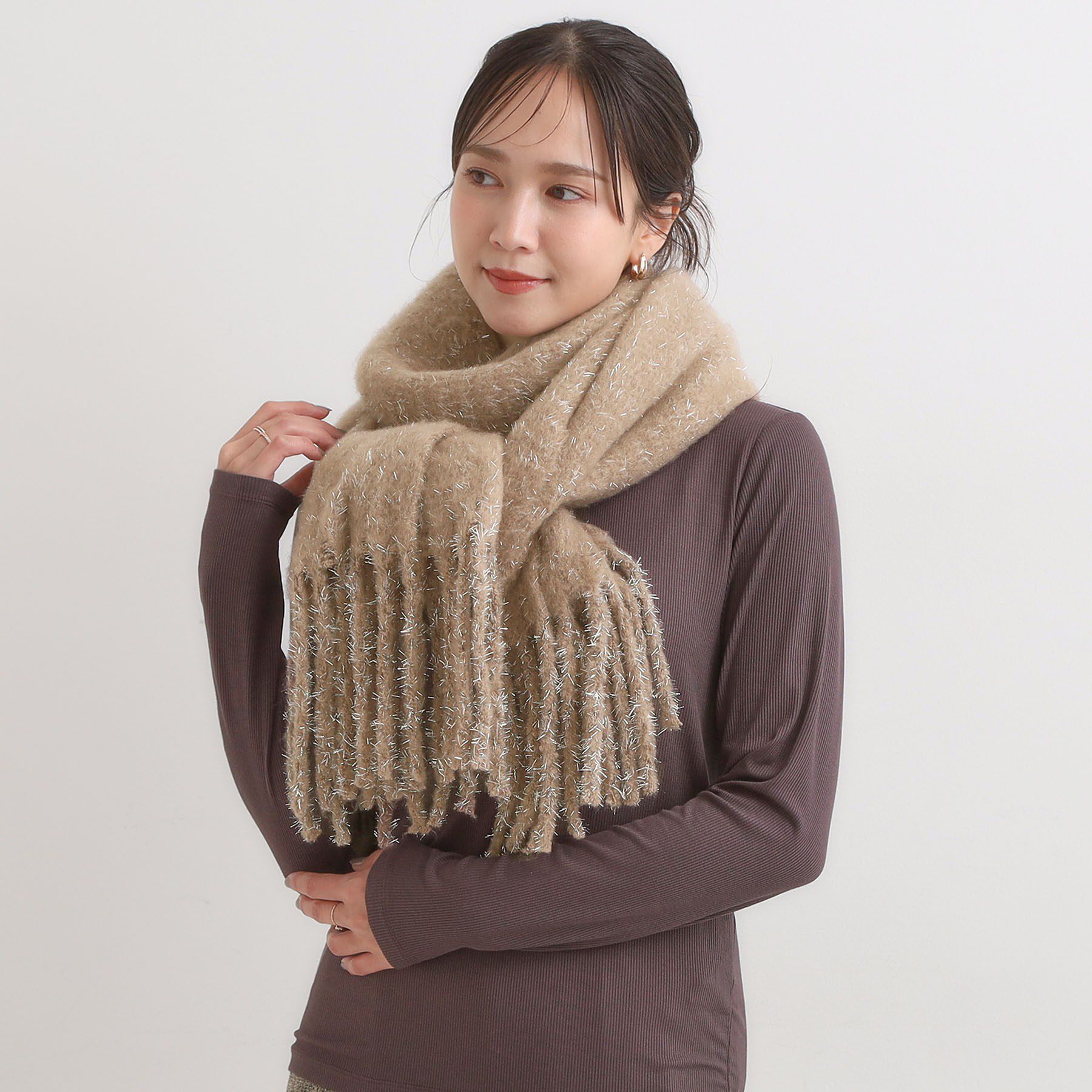 SHOO･LA･RUE「太フリンジラメストール」|ストール|