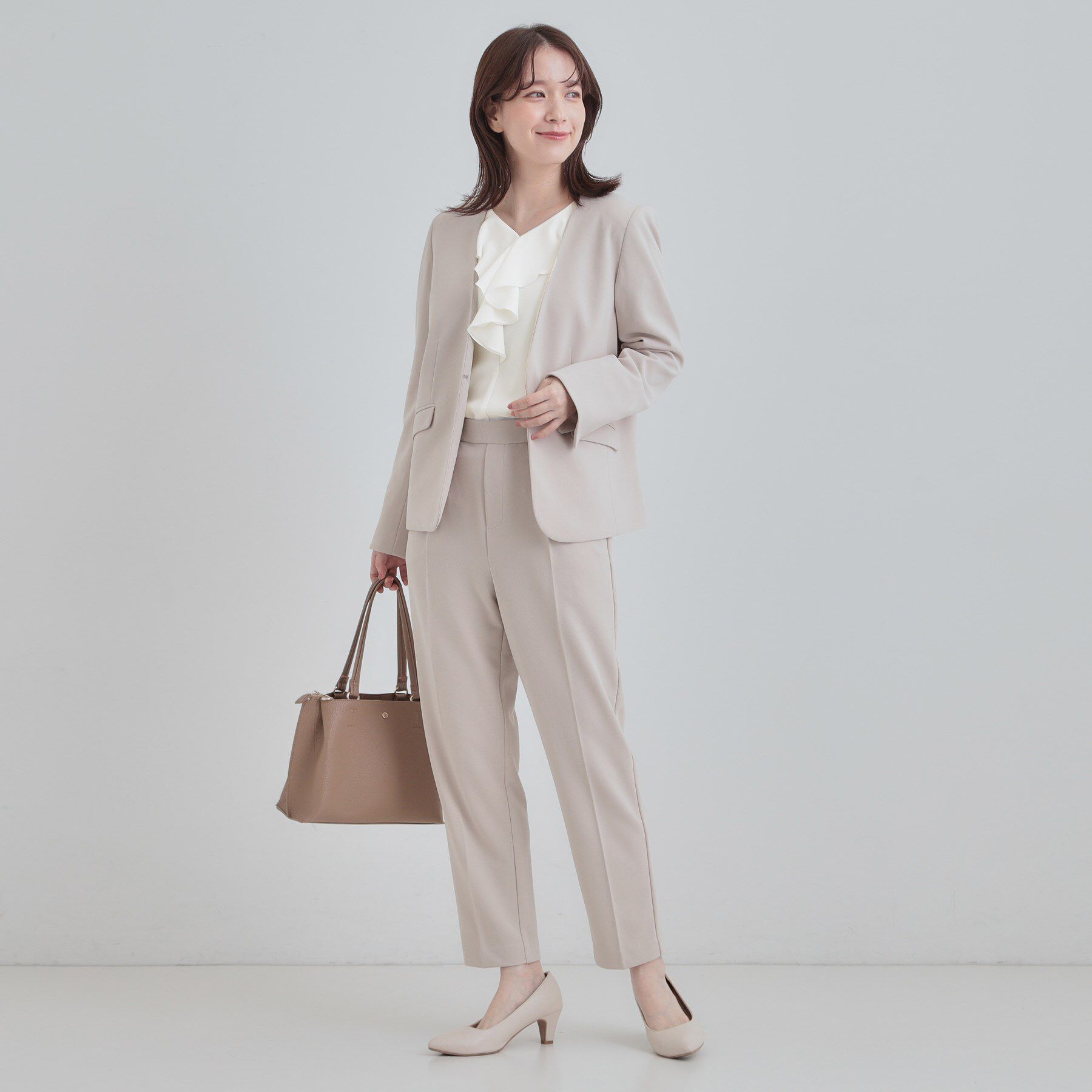 SHOO･LA･RUE「【洗濯機可/S-LL】お顔周りを華やかに。フリル襟ブラウス」|シャツ・ブラウス|