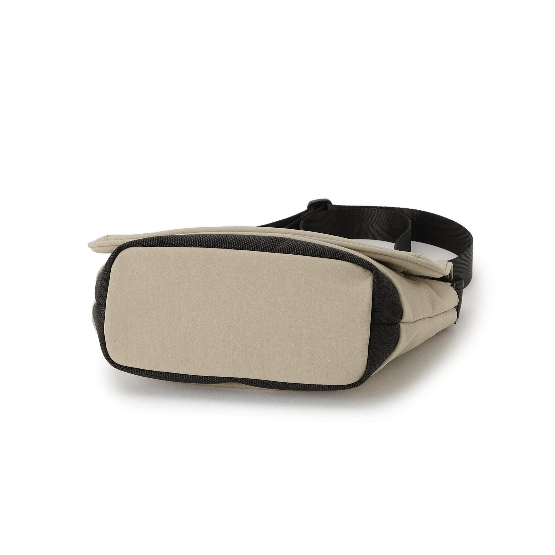 Dessin「ナイロンメッセンジャー」|ショルダー・メッセンジャー|