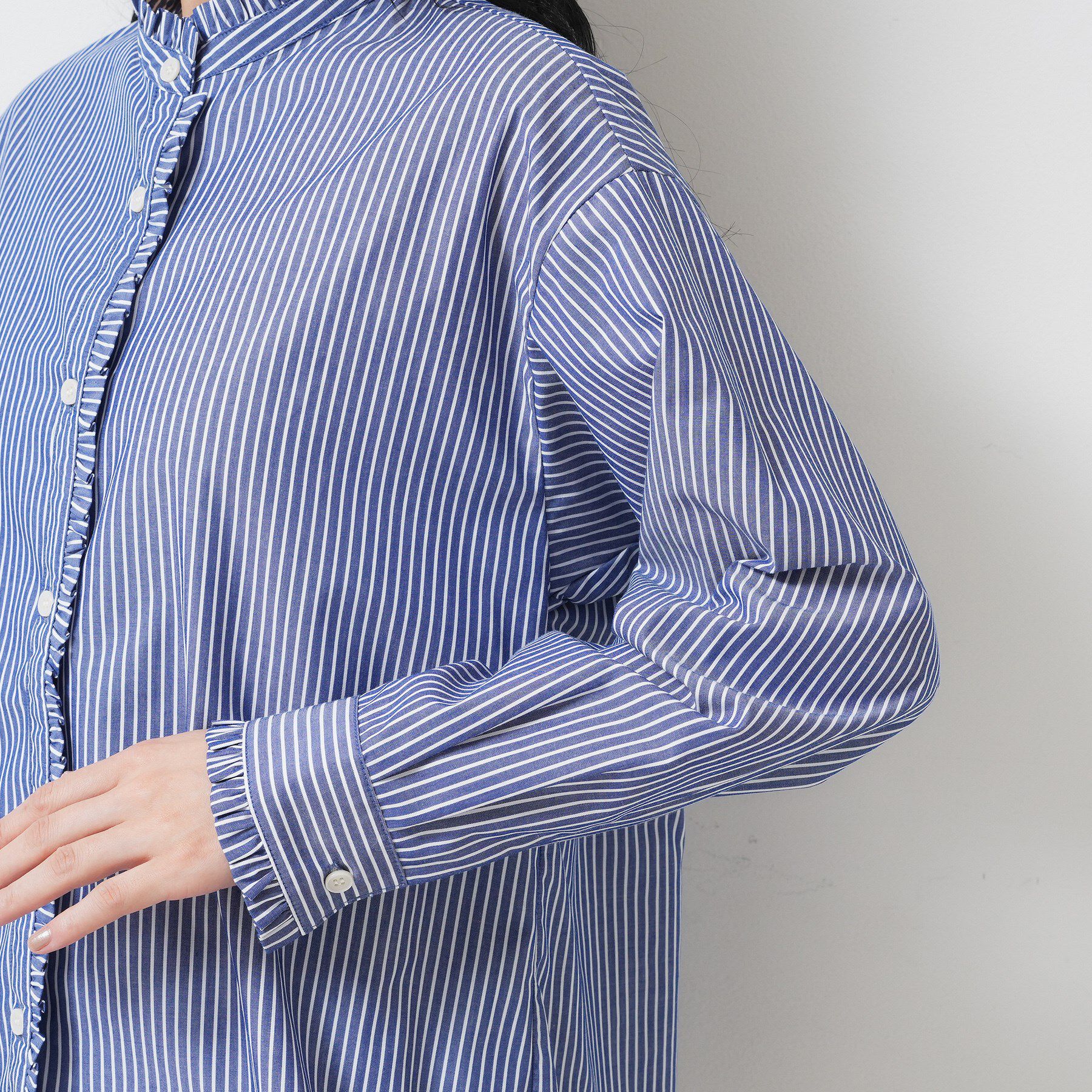 Dessin「【洗える】フリルネックブラウス」|シャツ・ブラウス|