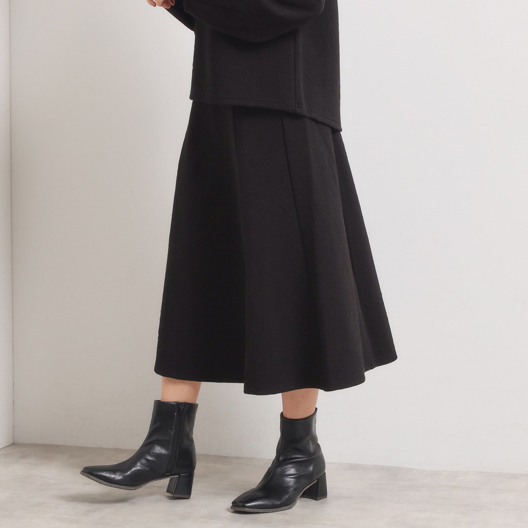 ITS&rsquo;DEMO「【手洗い可／セットアップ可】花柄ジャカードスカート」|スカート|