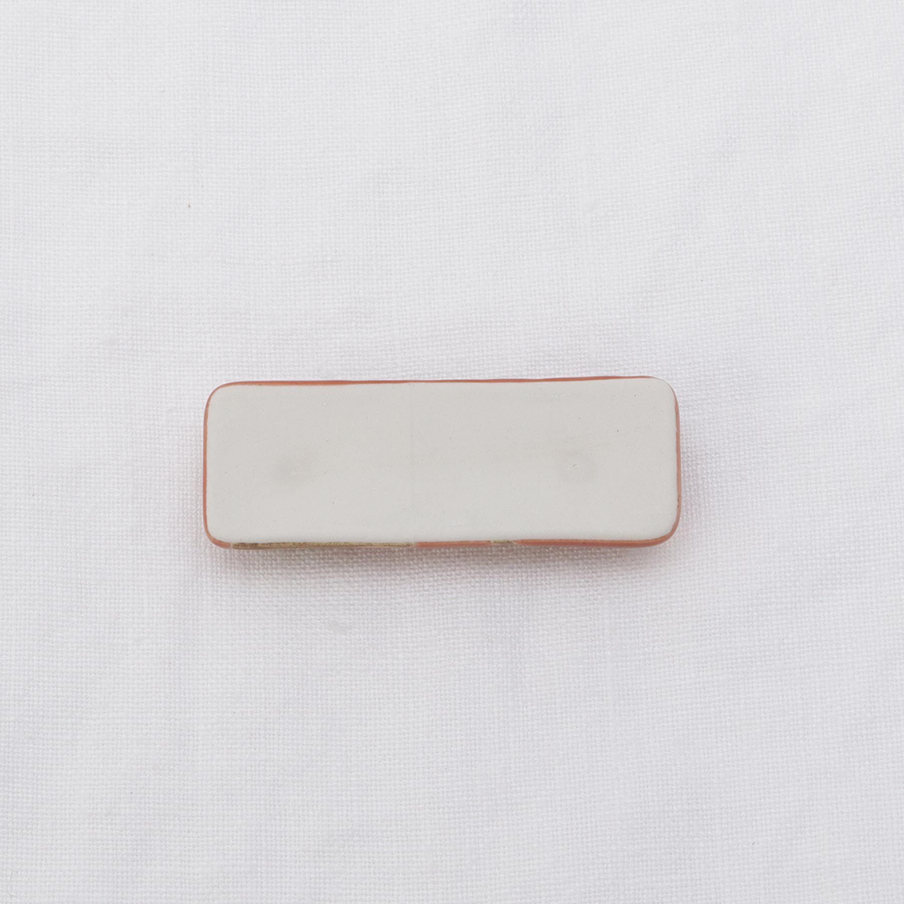 212 KITCHEN STORE「ROOTS 季 梅 箸置き」|食器・キッチングッズ|