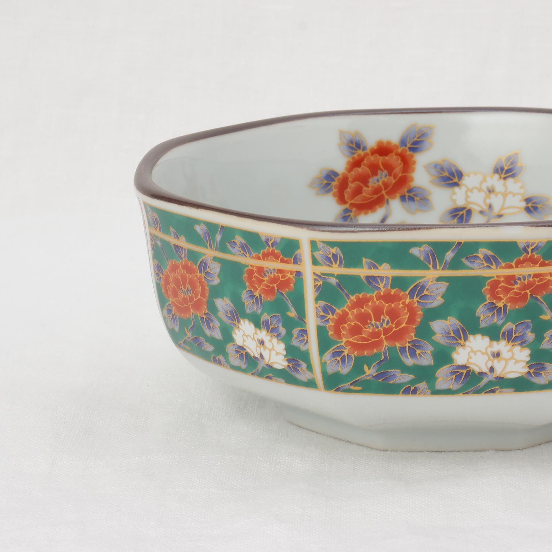 212 KITCHEN STORE「八角中鉢 緑彩牡丹」|食器・キッチングッズ|