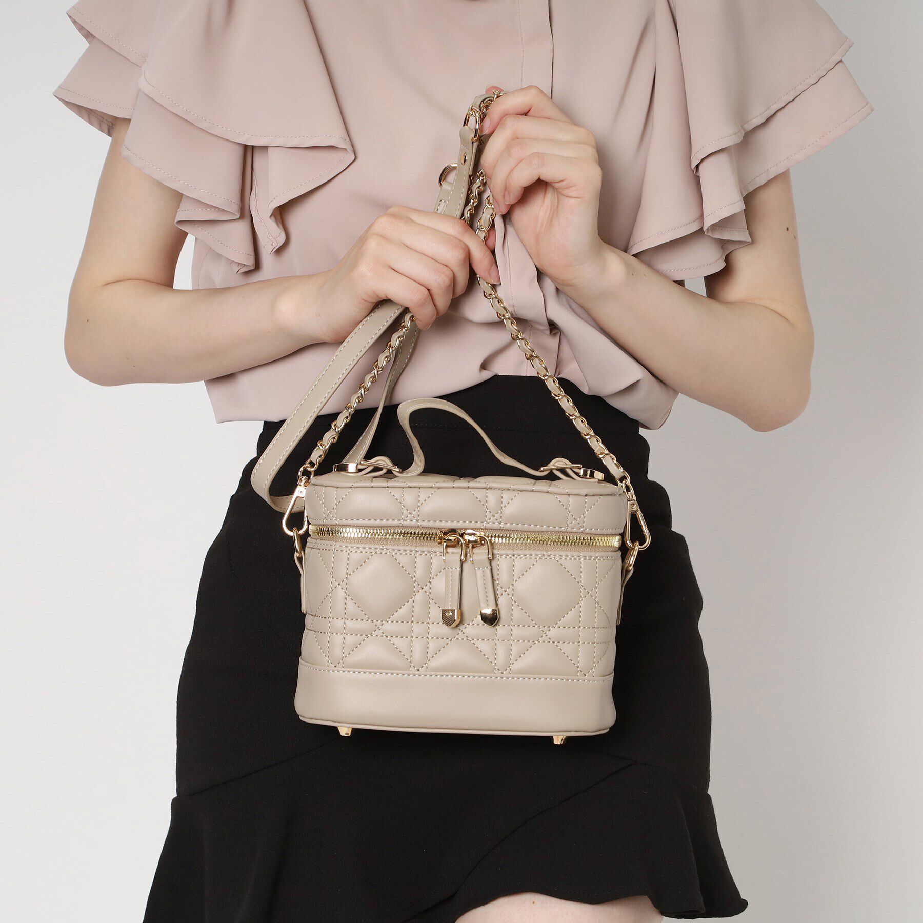 Ober Tashe「キルティングバニティ3WAYショルダー」|ショルダー・メッセンジャー|