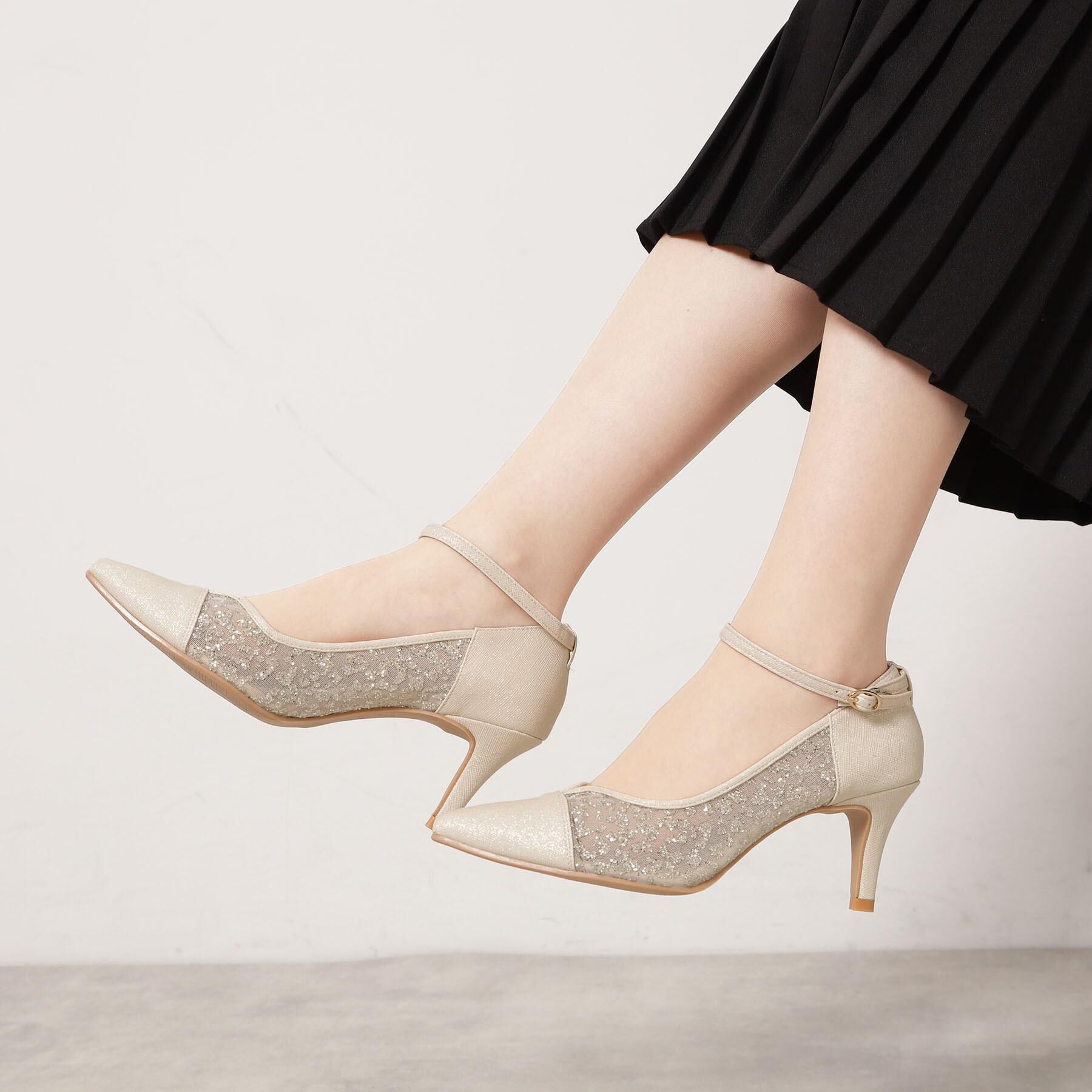 ESPERANZA「【VALENTINE Collection】ハートカットストラップパンプス」|パンプス|アイボリー(904)