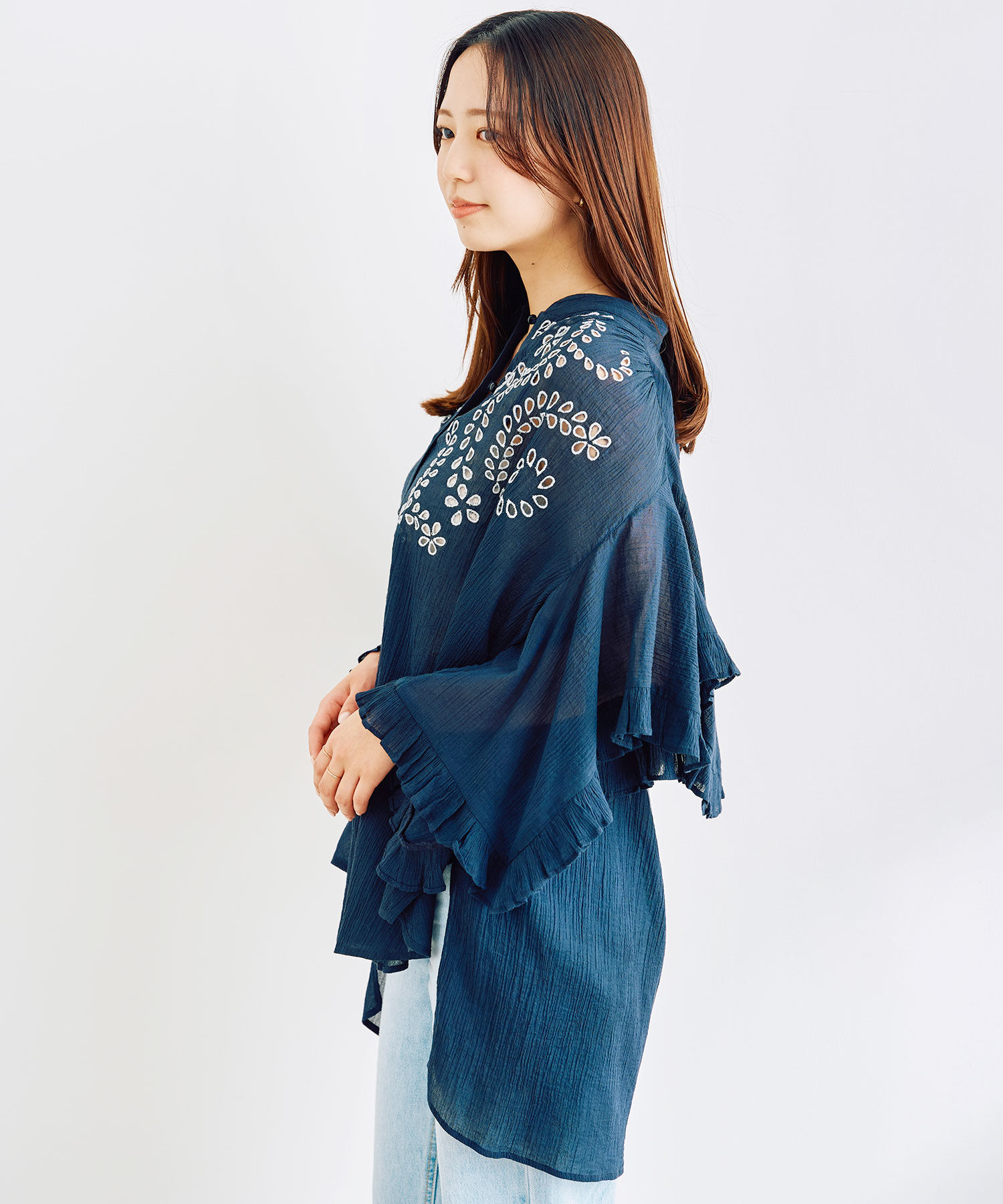 エンブロイダリーフリルスリーブブラウス（COCO DEAL）｜ルミネの