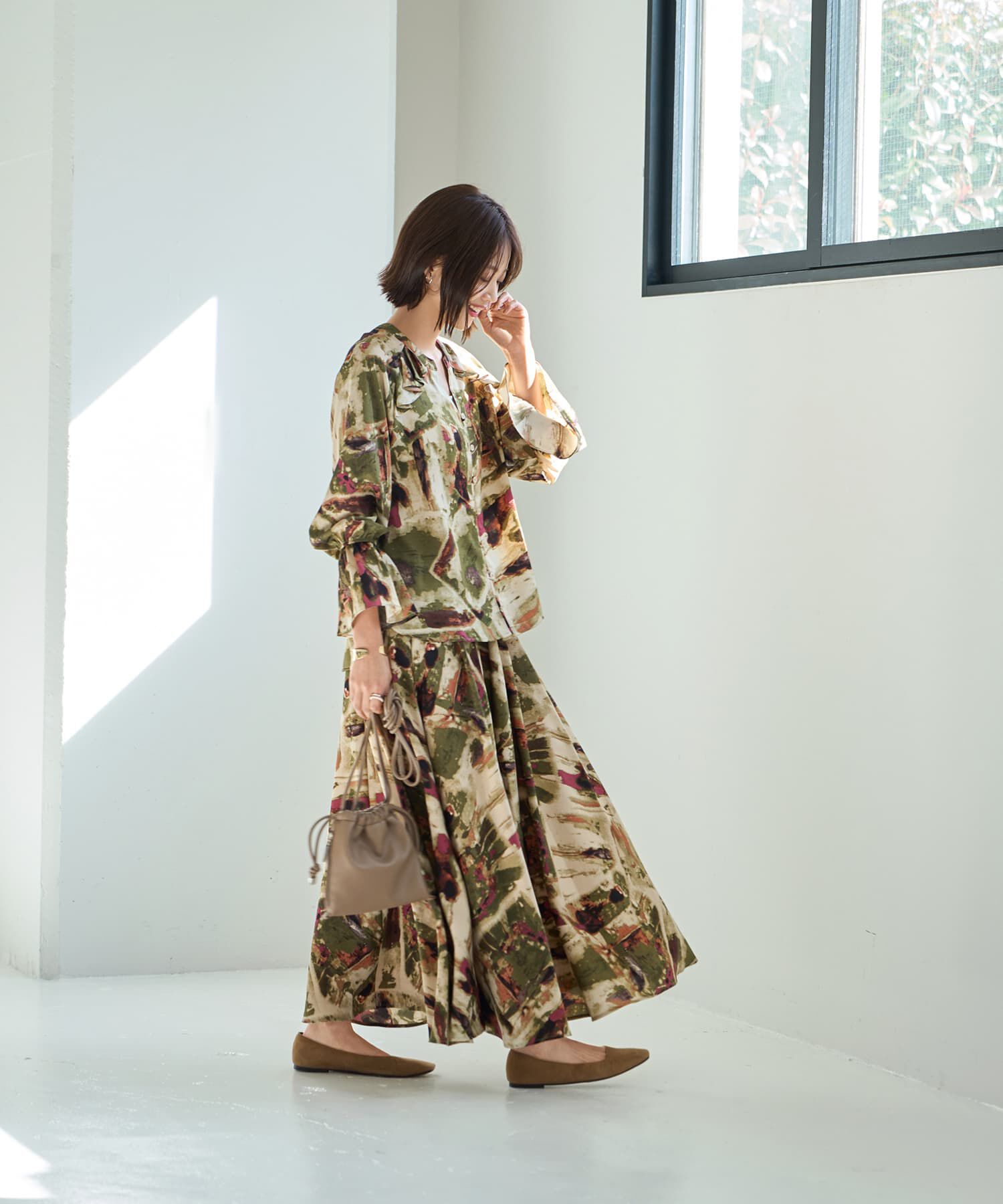 STYLE DELI「アート柄フリルポイントブラウス」|シャツ・ブラウス|