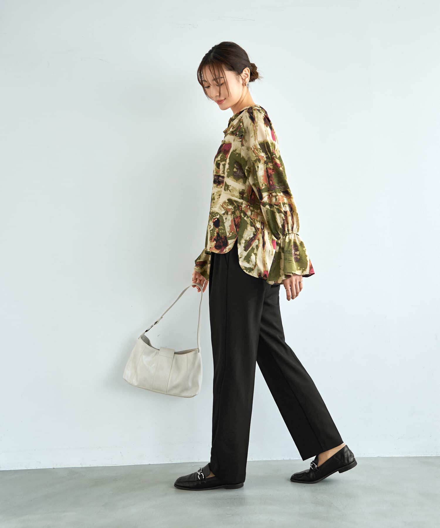 STYLE DELI「アート柄フリルポイントブラウス」|シャツ・ブラウス|