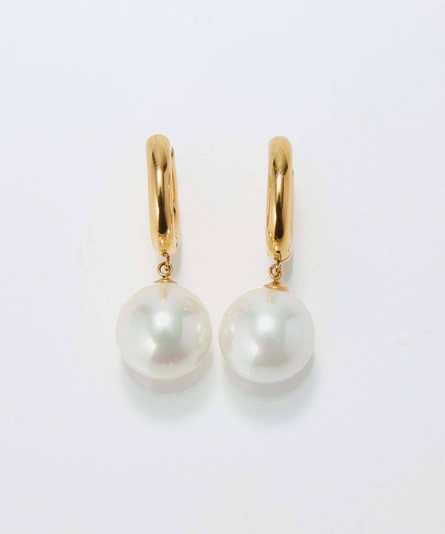 Phoebe「【金属アレルギー対応】カルチャードパールフープピアス/ステンレス/大ぶり/存在感◎/主役級」|ピアス|