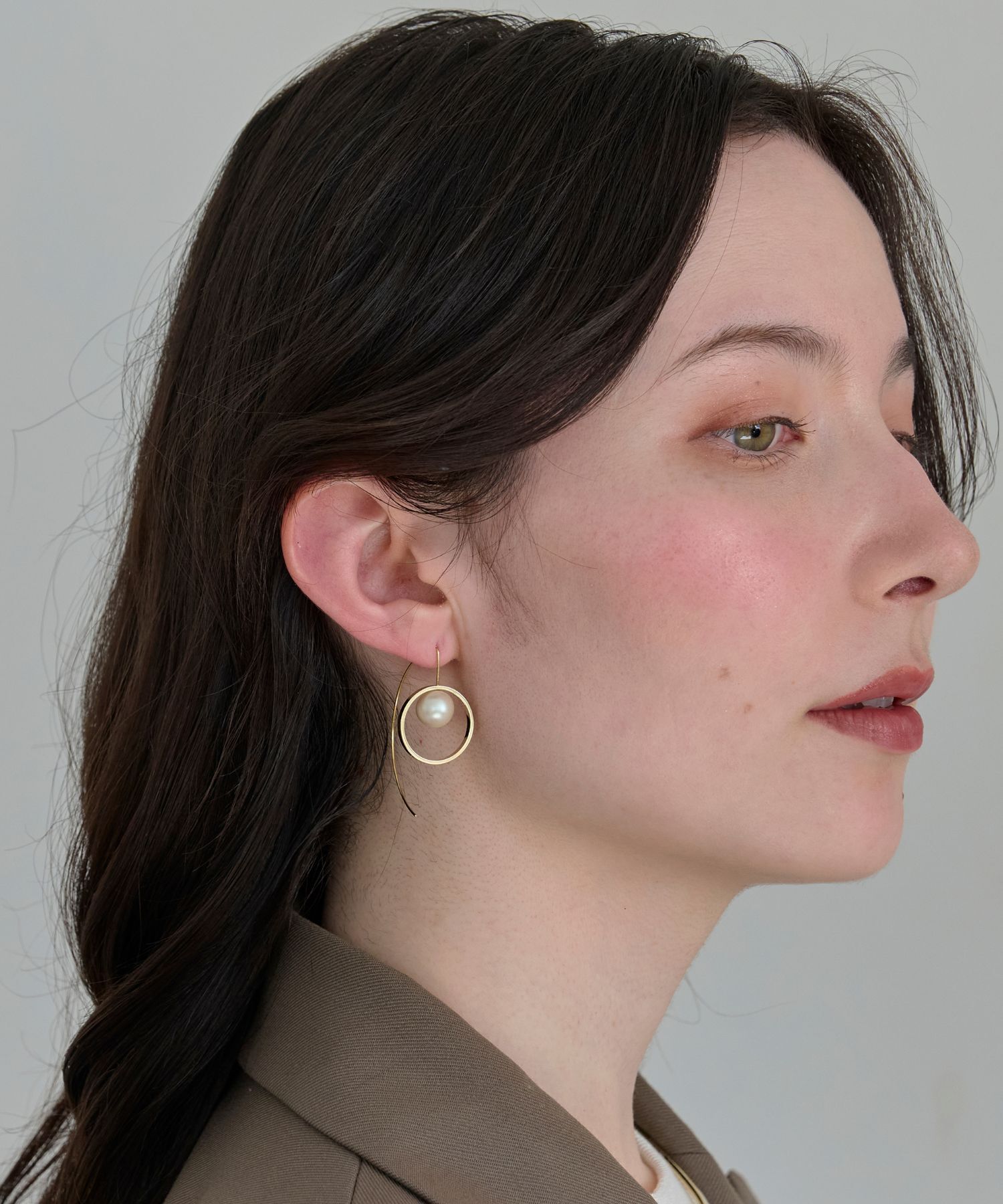 Phoebe「【金属アレルギー対応】モーションリングパールピアス/ニッケルフリー/大ぶり/存在感◎/主役級」|ピアス|