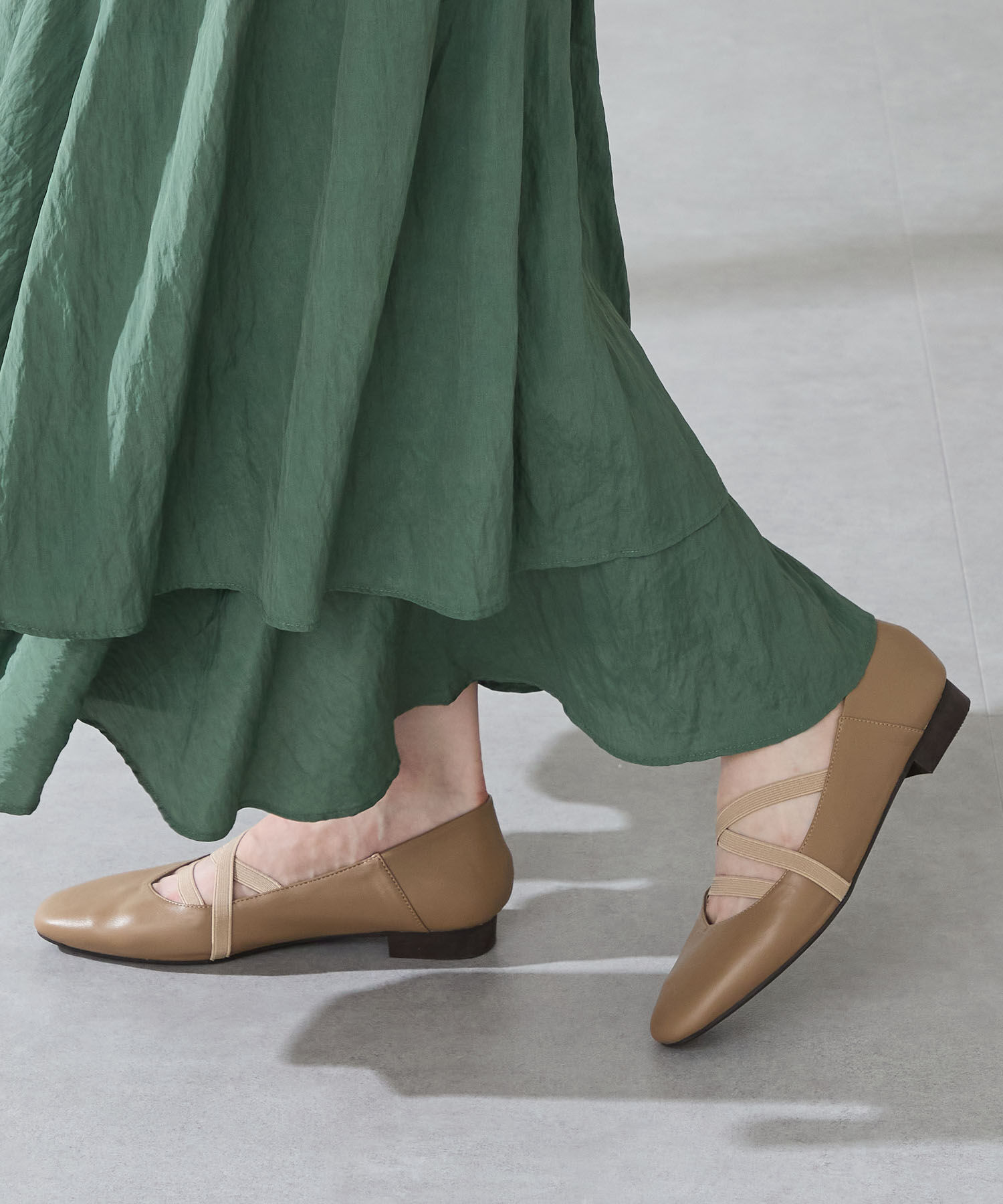 WA Oriental TRaffic「●2025秋冬新作●ゴムストラップフラットパンプス/52305」|パンプス|