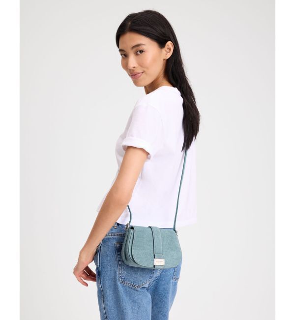 kate spade new york「ヌーヴォー デニム スエード ミニ サドル」|ショルダー・メッセンジャー|