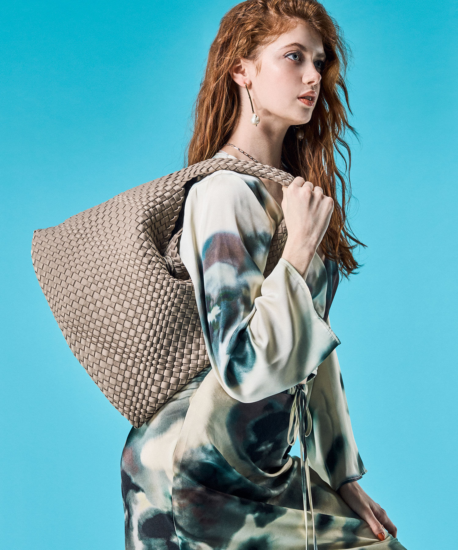 TOPKAPI TREASURE「【TREASURE TOPKAPI】ネオプレン イントレチャート ワンハンドル ショルダー バッグ」|ショルダー・メッセンジャー|グレージュ