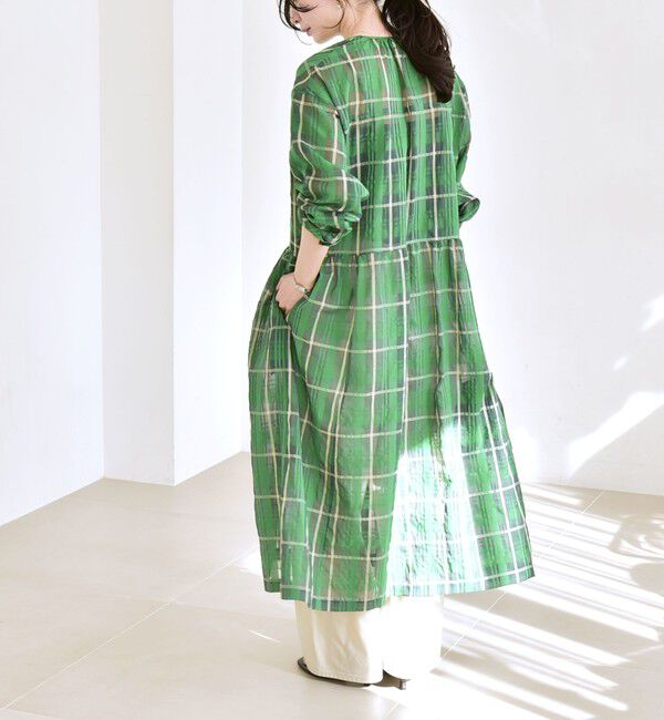 quaranciel「quaranciel:〈手洗い可能〉シアー チェック クルーネック ギャザー ワンピース」|ワンピース|