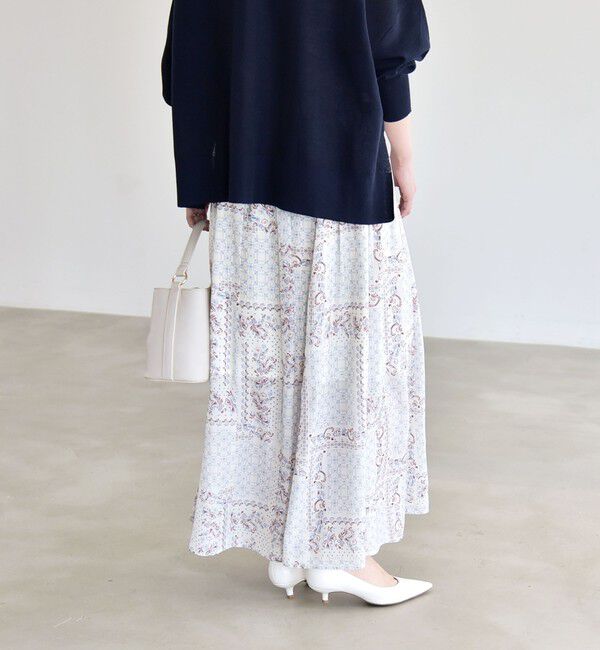 quaranciel「《予約》quaranciel:〈洗濯機可能〉フラワー スカーフ プリント ギャザー フレア スカート」|スカート|