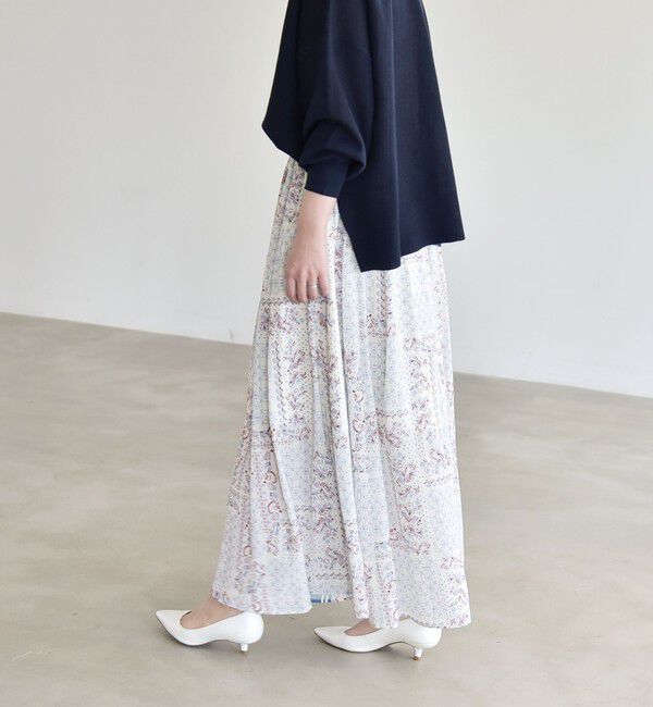 quaranciel「《予約》quaranciel:〈洗濯機可能〉フラワー スカーフ プリント ギャザー フレア スカート」|スカート|