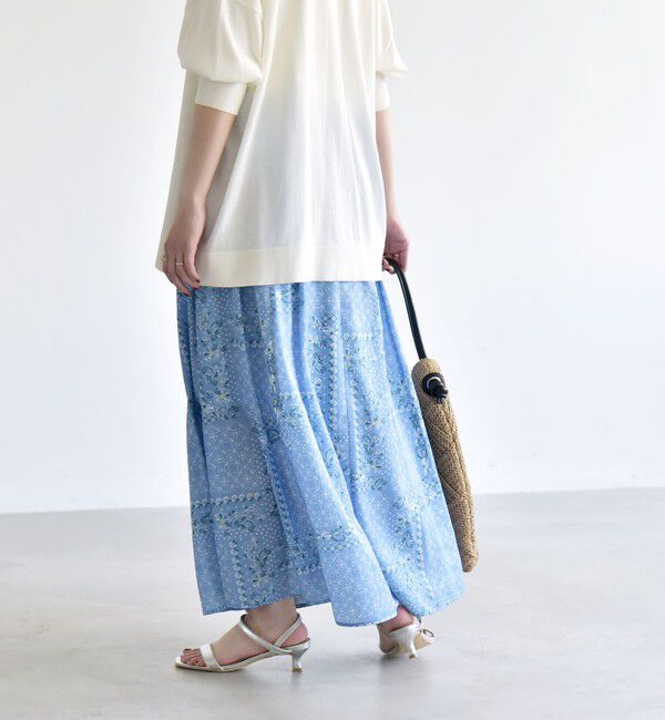 quaranciel「《予約》quaranciel:〈洗濯機可能〉フラワー スカーフ プリント ギャザー フレア スカート」|スカート|
