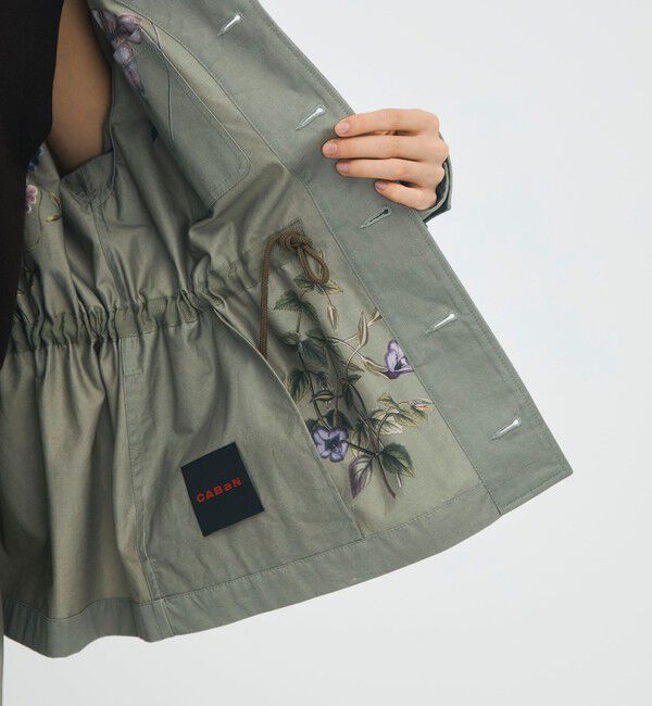 CABaN「コットンツイル フラワープリントブルゾン」|テーラードジャケット|