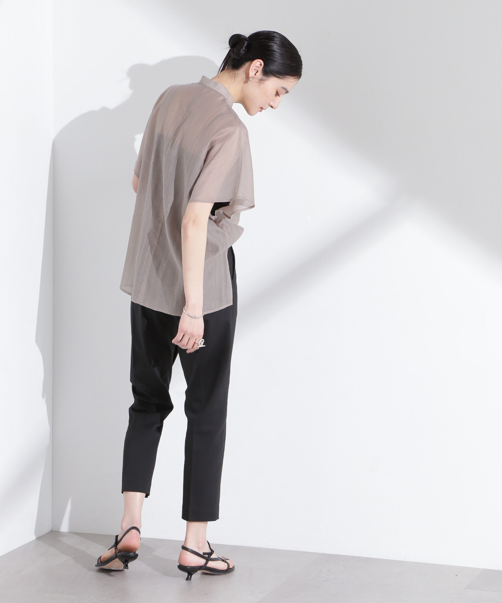 nano･universe「センタープレススリムパンツ」|チノ|