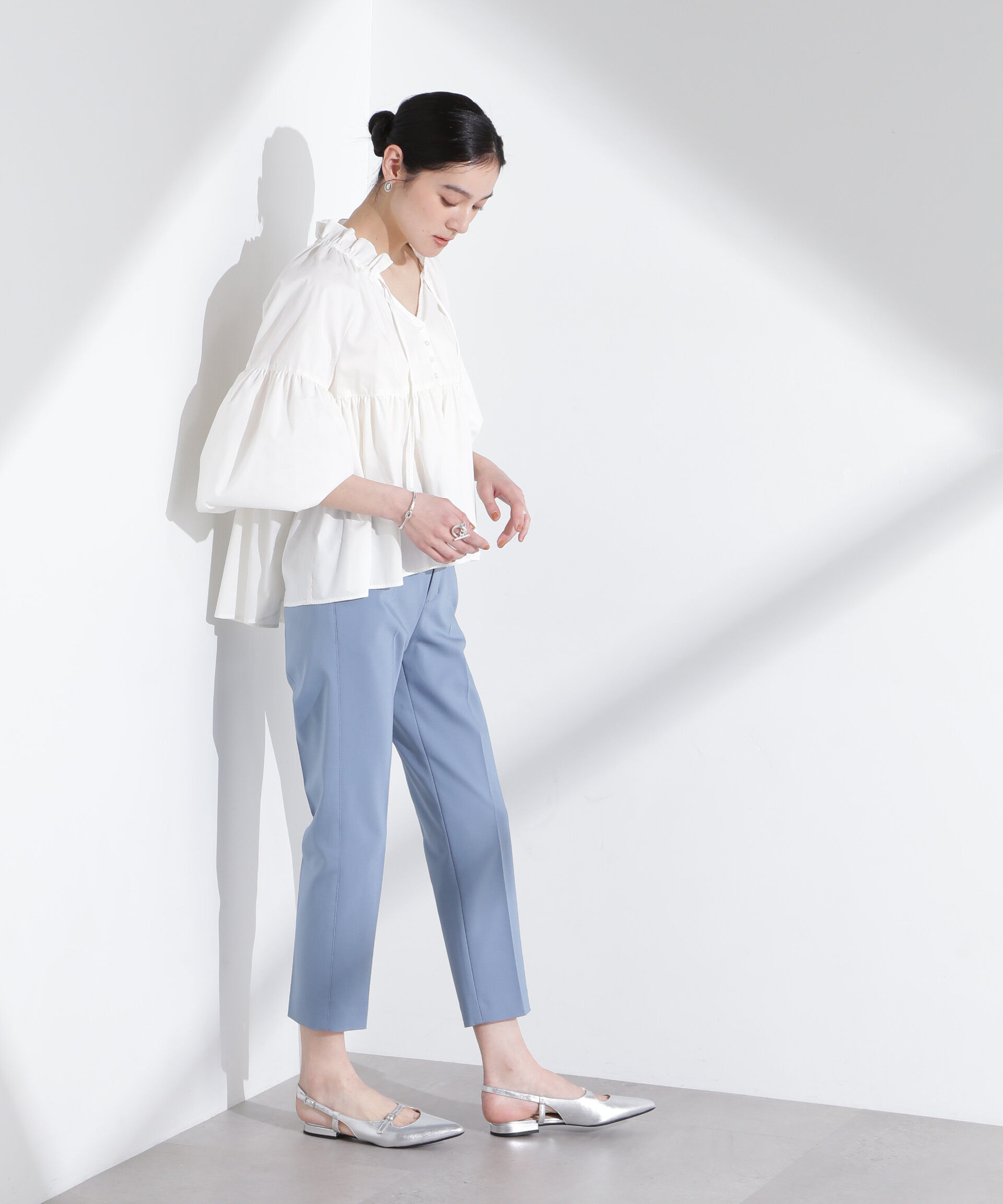 nano･universe「センタープレススリムパンツ」|チノ|