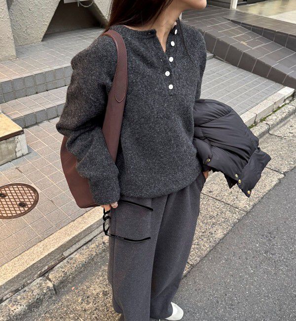 fredy emue「ヘンリーネックニットプルオーバー」|ニット・セーター|