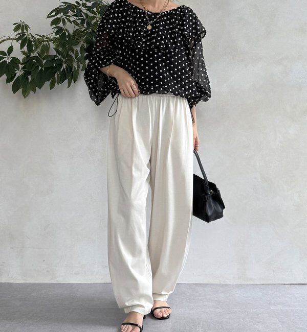  「【WEB限定】サイドタックカービーパンツ」|チノ|