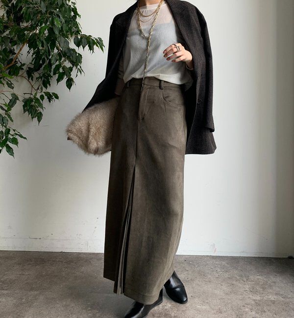  「フェイクスエードフロントスリットタイトスカート」|スカート|