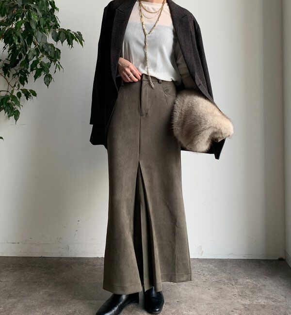  「フェイクスエードフロントスリットタイトスカート」|スカート|